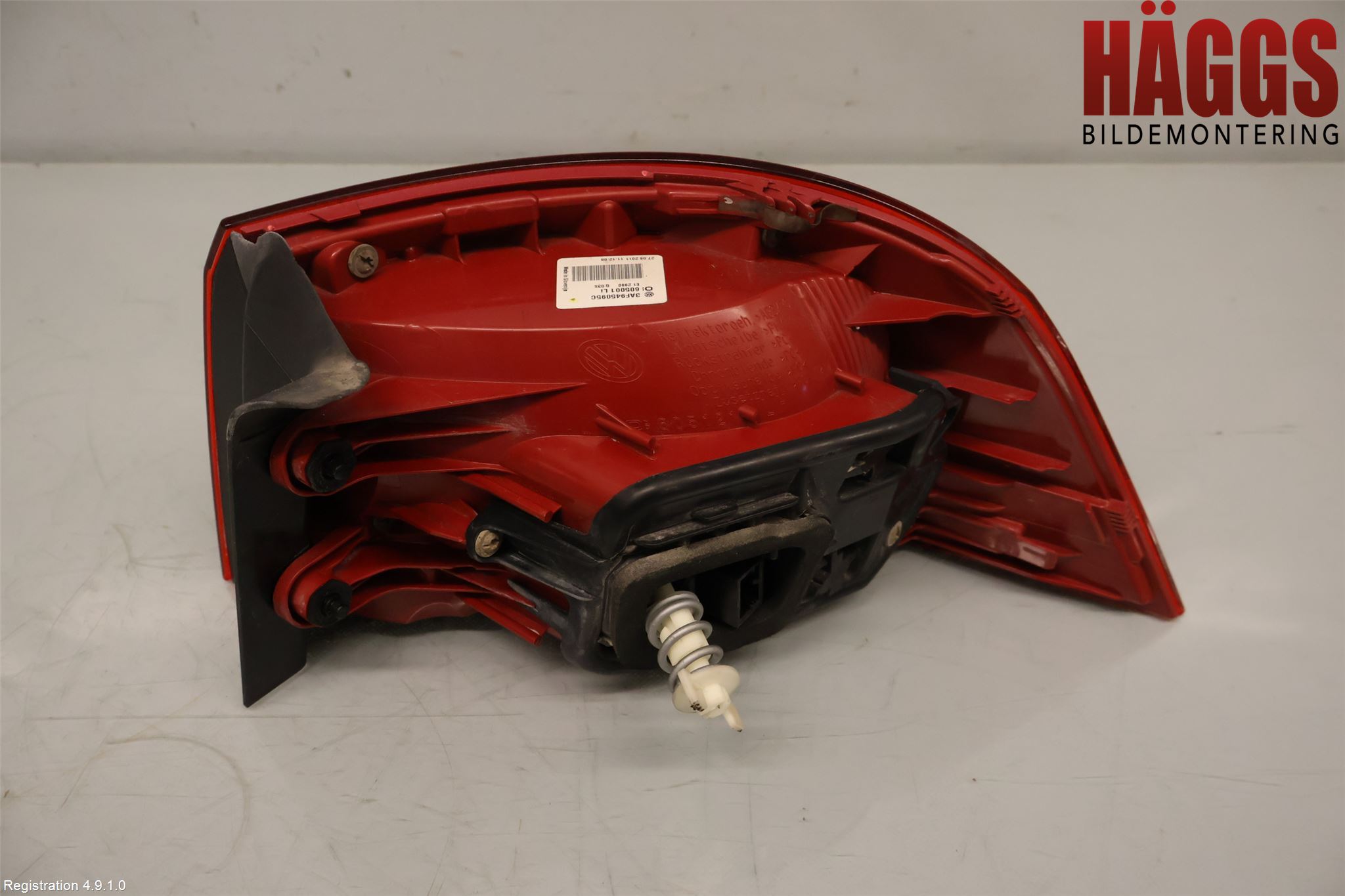 Volkswagen VW PASSAT 11-14 Bakljus Vänster