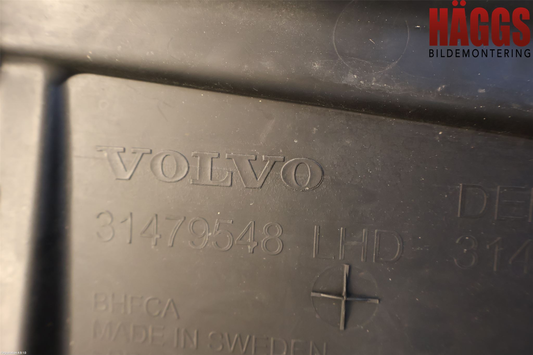 Volvo V60 CROSS COUNTRY 19- Torpedplåt-Torpedplast