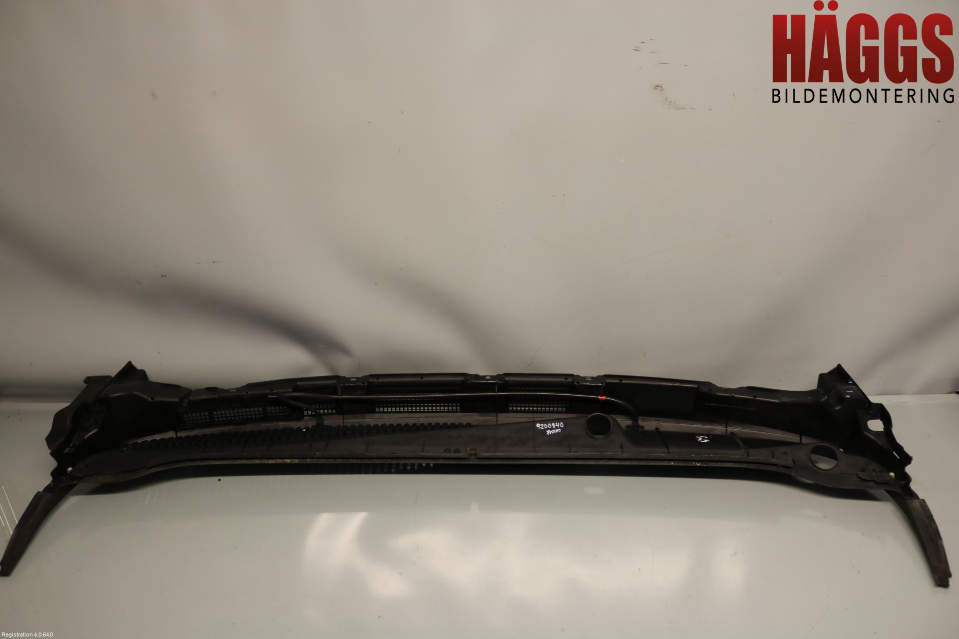 Nissan NOTE E11 06-14 Torpedplåt-Torpedplast