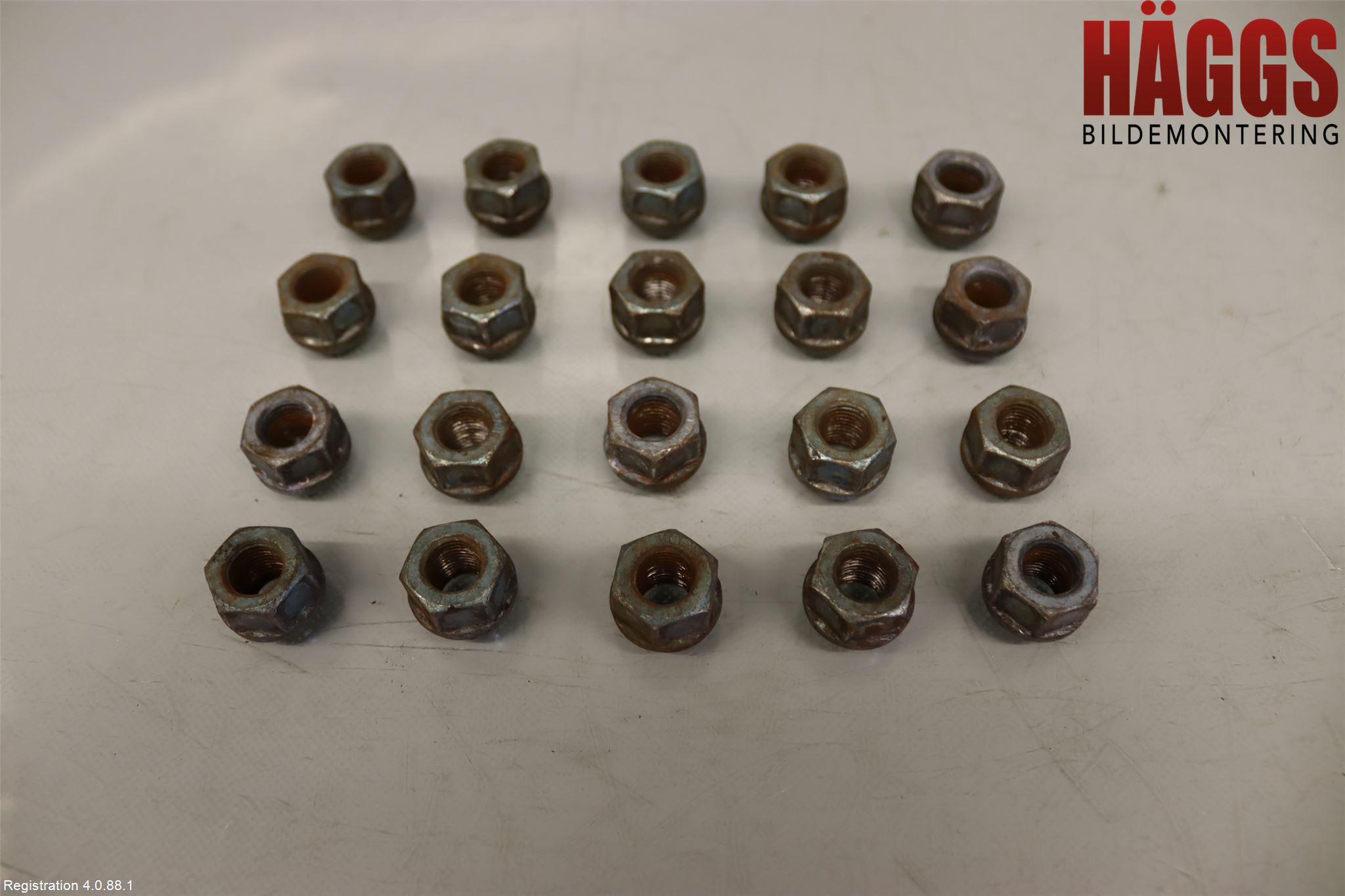 Opel INSIGNIA 17- Hjulmutter-Bult-Sats