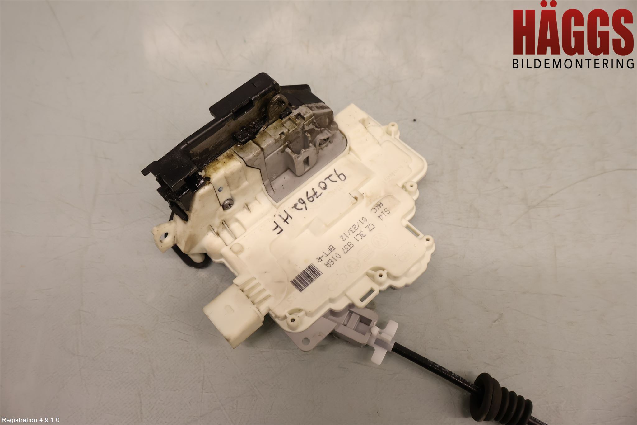 Volkswagen VW PASSAT 11-14 Låskista-Dörrlås