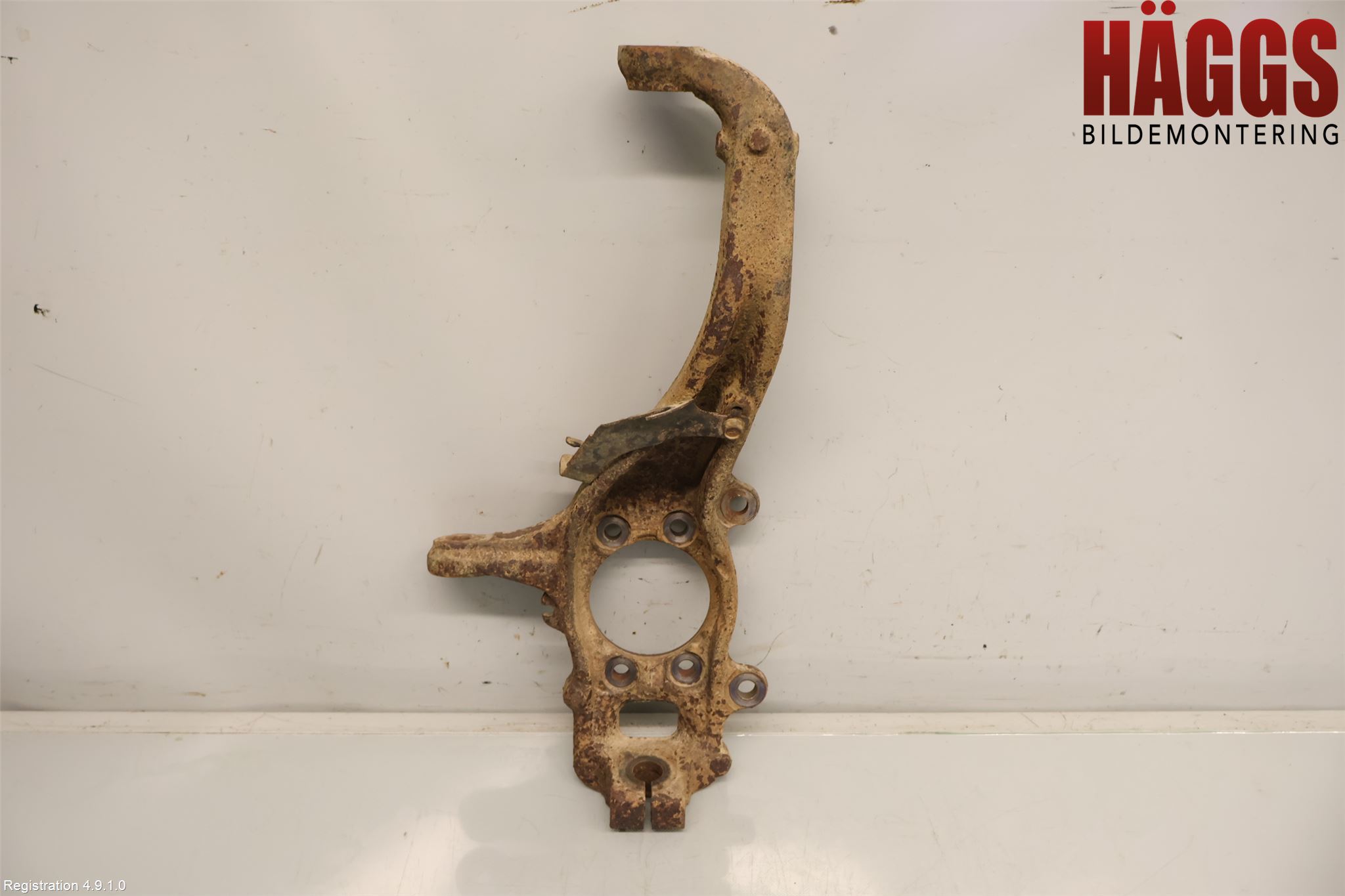 Nissan NAVARA 05-16 Styrspindel Lagerhus Hö
