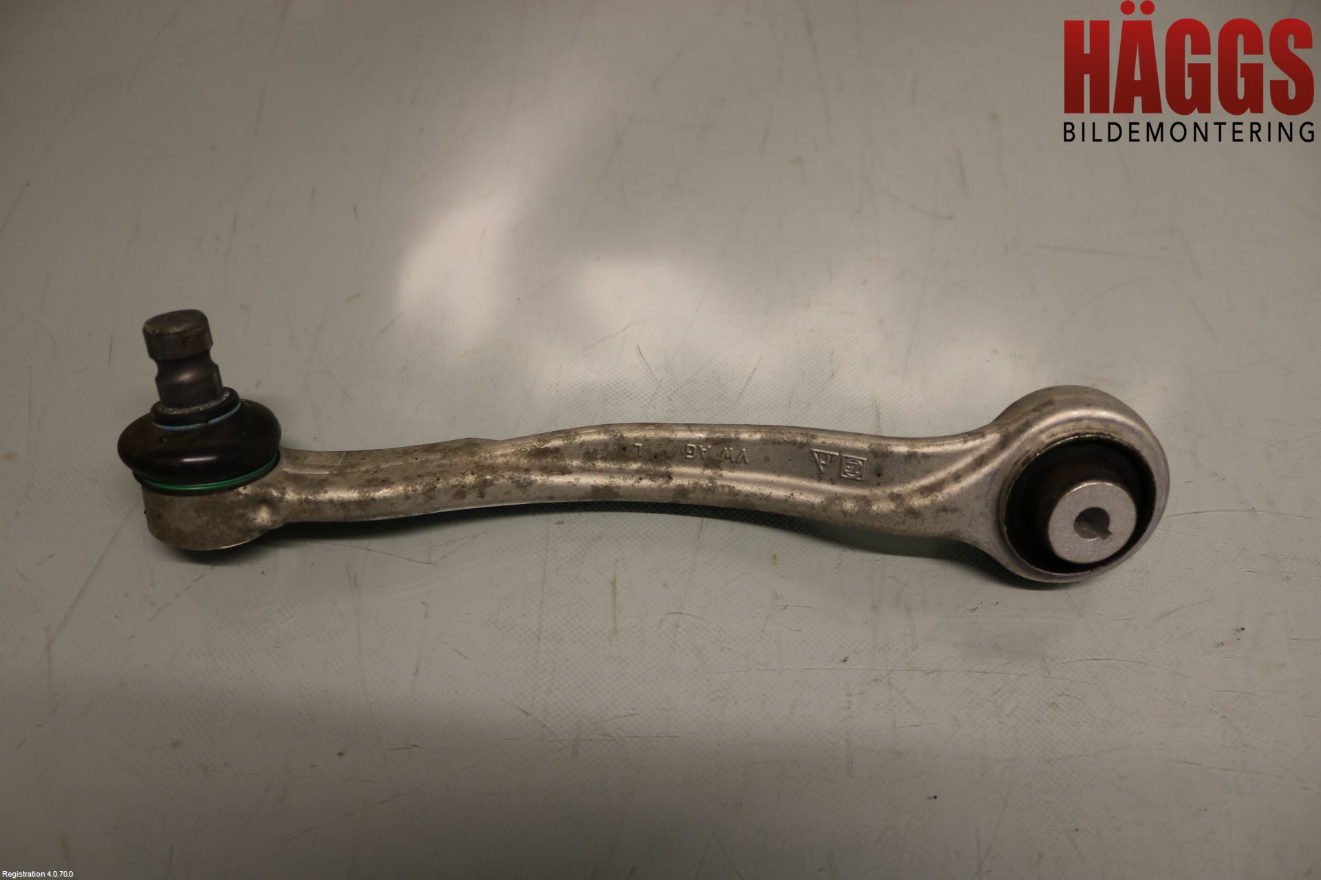 Audi A6 F2/C8 19- Bärarm Fram Övre Vä