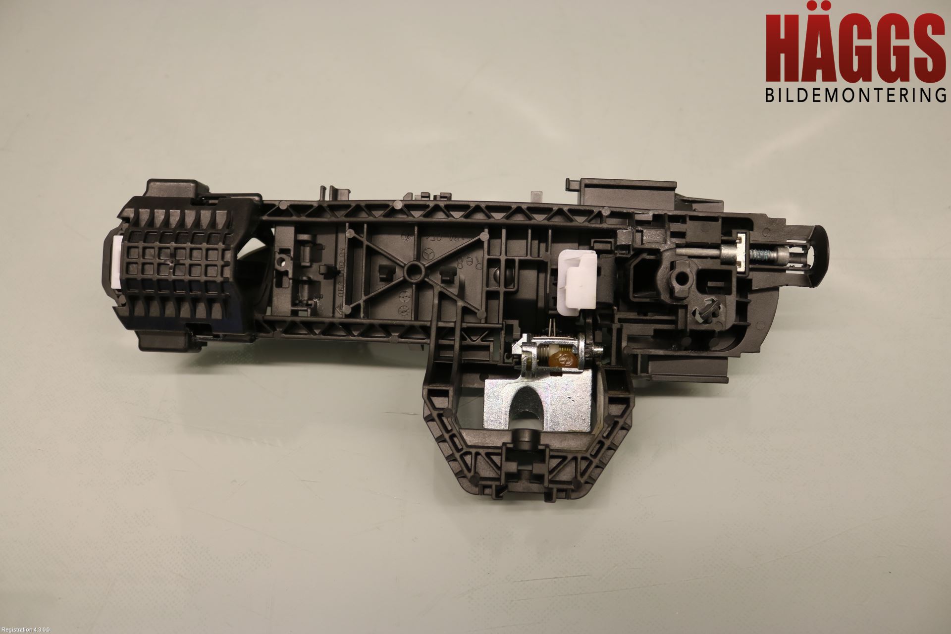 Mercedes-Benz MB CLA-KLASS (C117/X117) 13-19 Dörrhandtag Yttre Hö