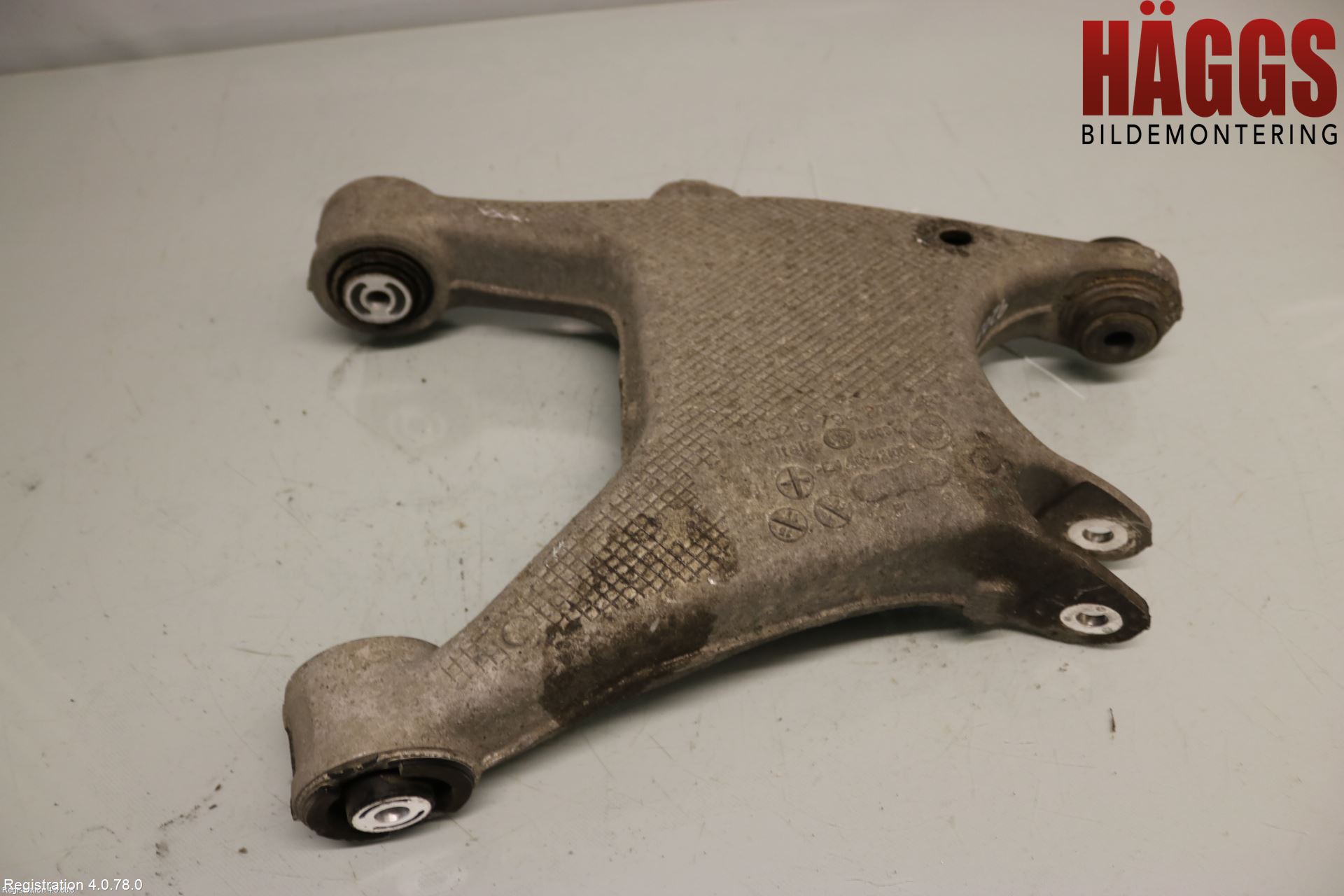 BMW 5 F10/F11/F18 09-17 Bärarm Bak Höger
