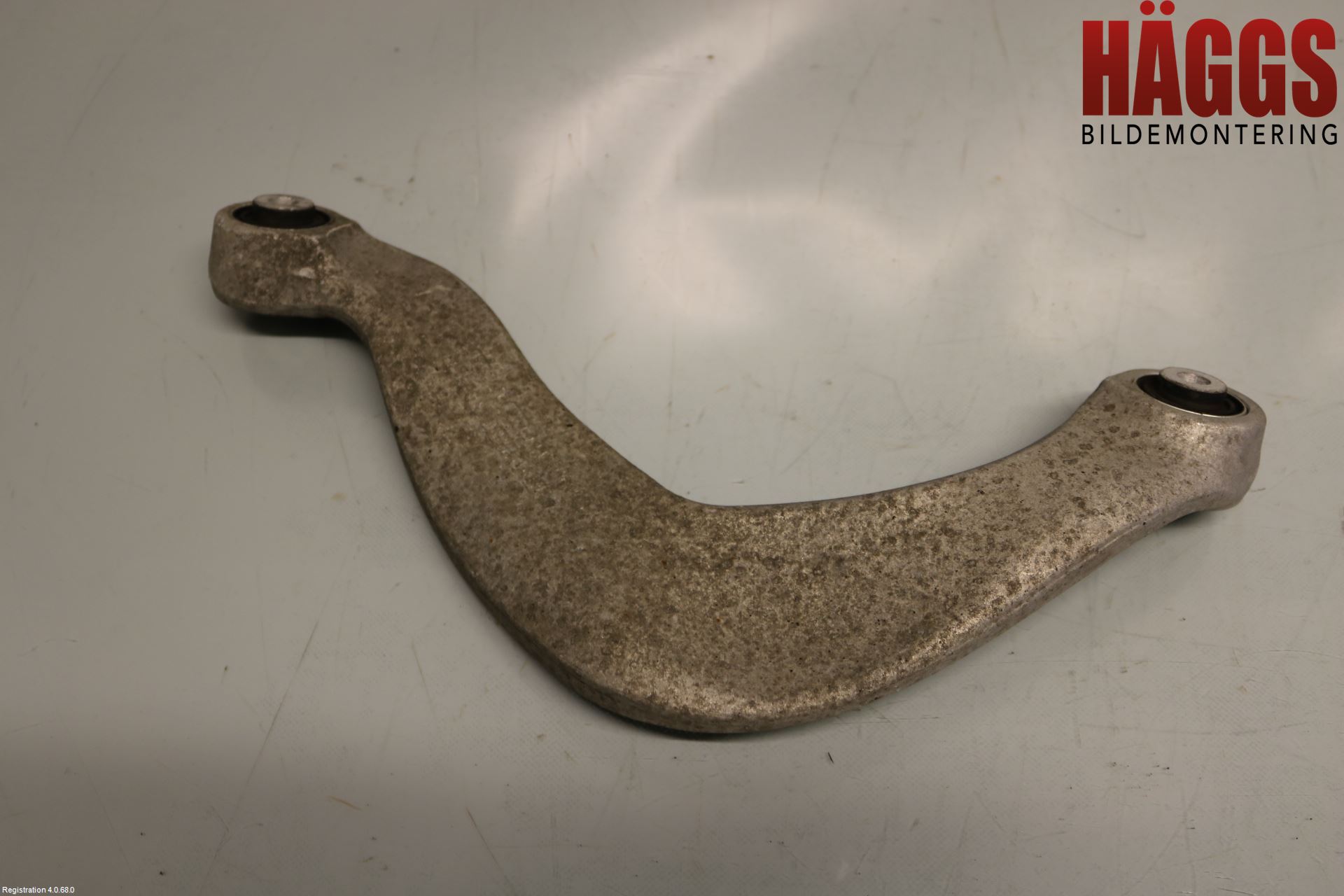 Audi Q5 09-16 Bärarm Bak Övre Höger