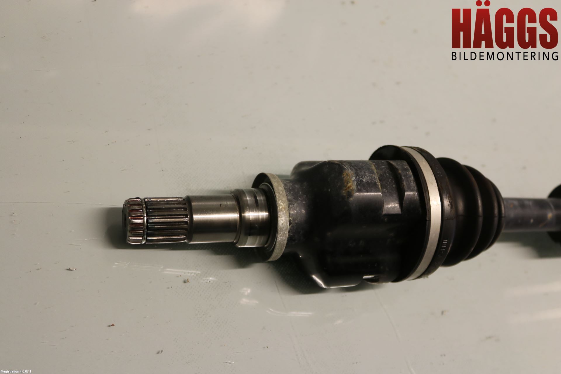 Toyota YARIS XP130 15-20 Drivaxel Fram Höger