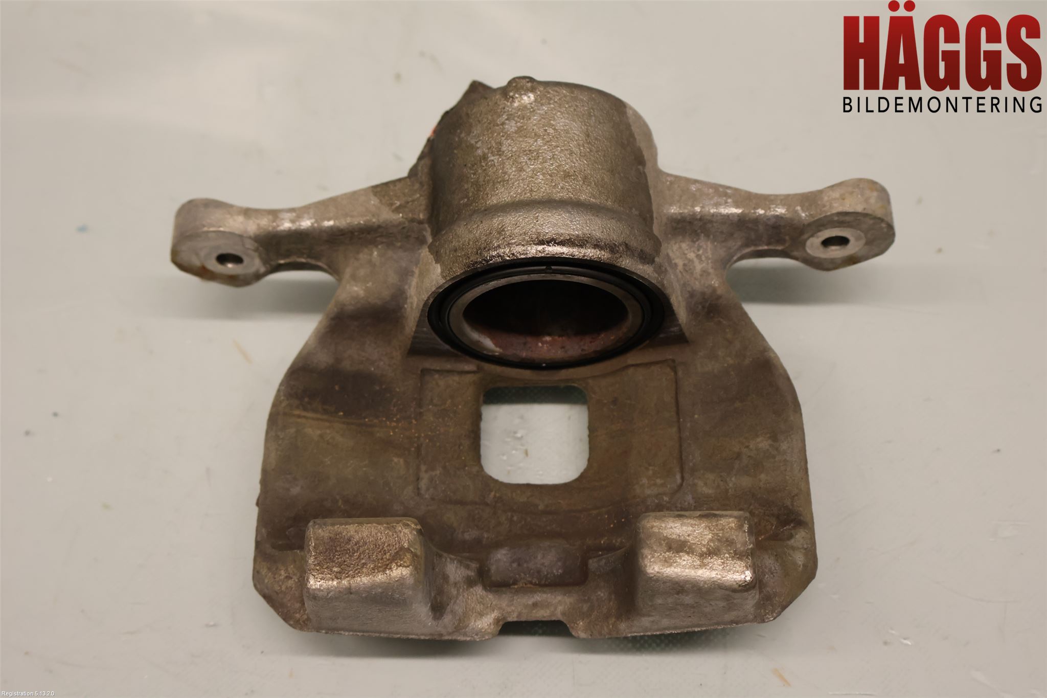 Peugeot 2008/E-2008 20- Bromsok Fram Vänster