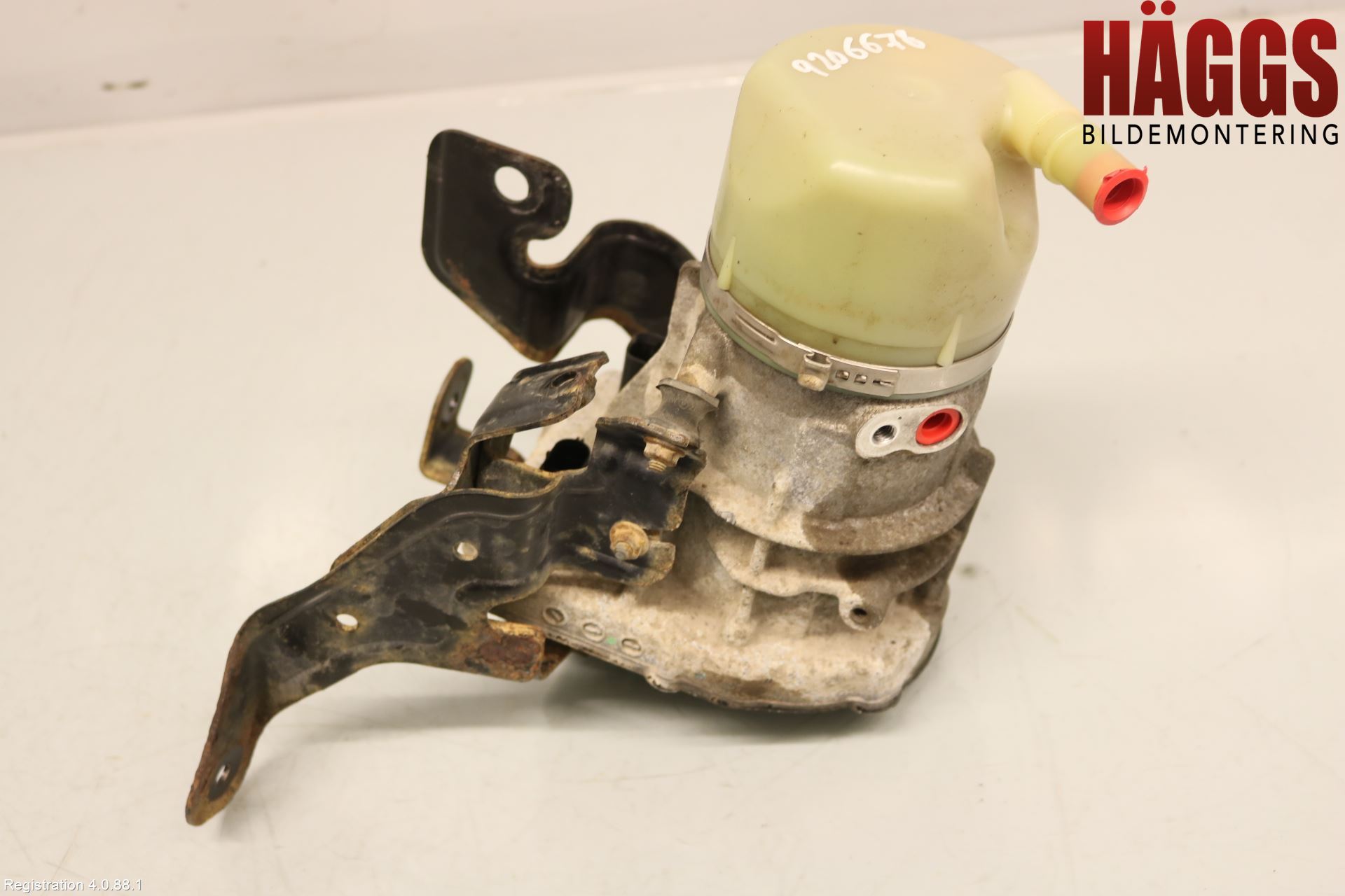 Volvo V60 11-13 Styrservo Pump Elektrisk