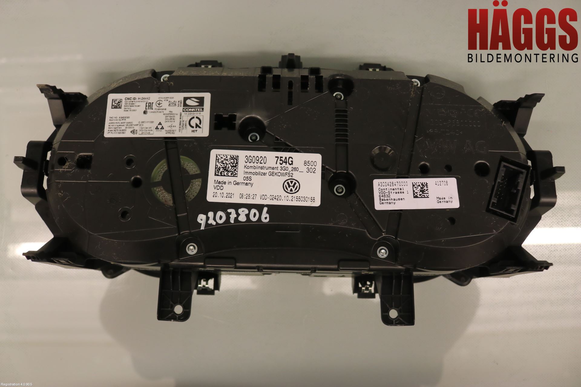 Volkswagen VW PASSAT 20-24 Instrument Komb