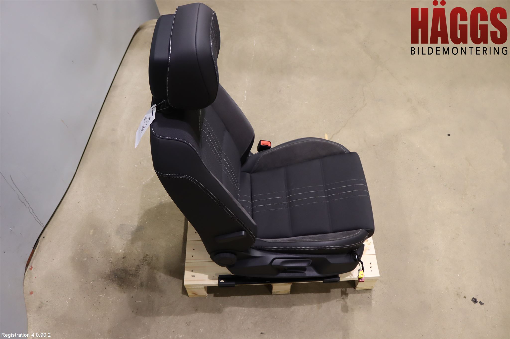 Volkswagen VW PASSAT 20-24 Inredning Stol Fram Hö