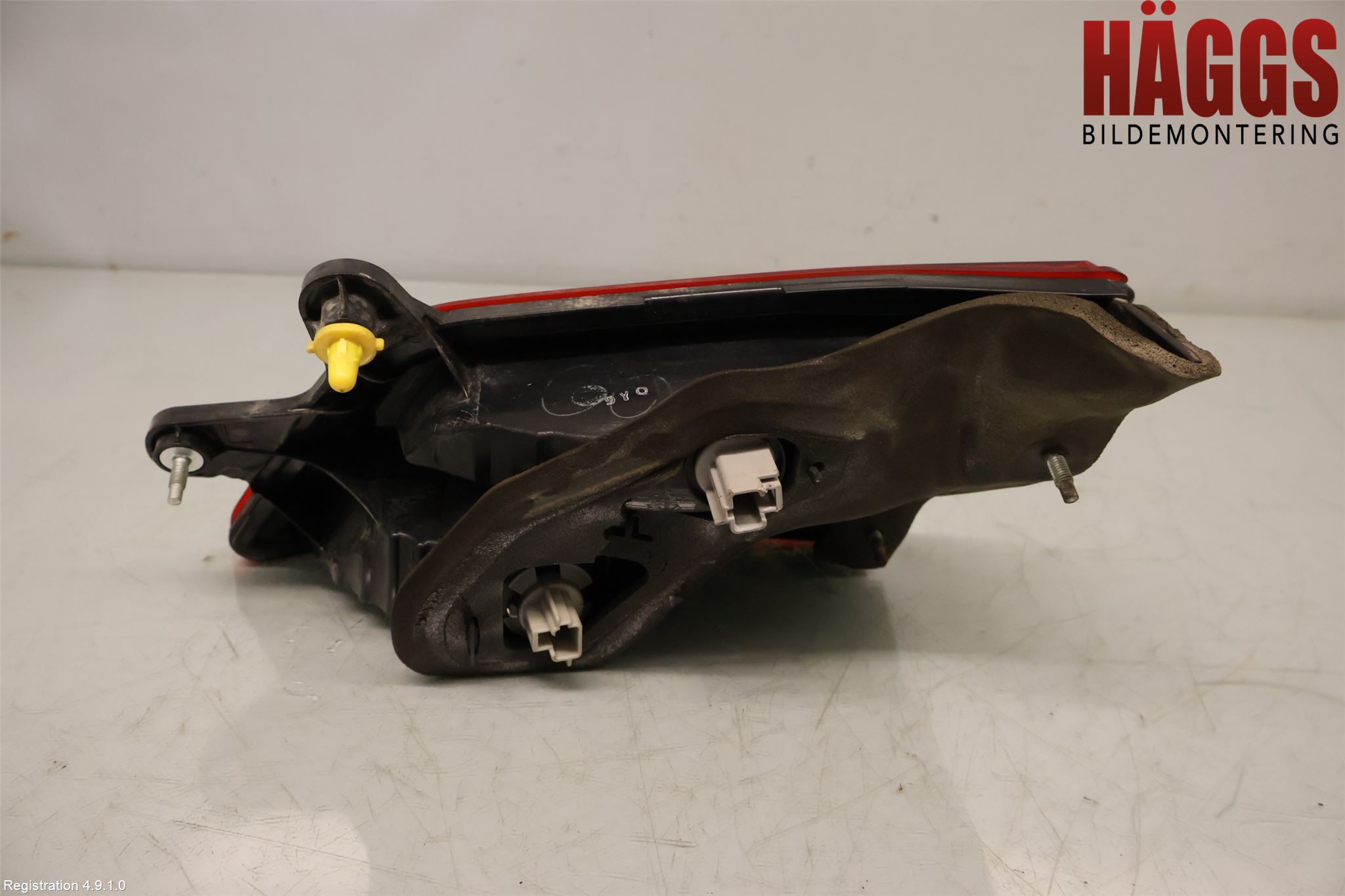 Subaru OUTBACK 10-15 Bakljus Lucka Vä