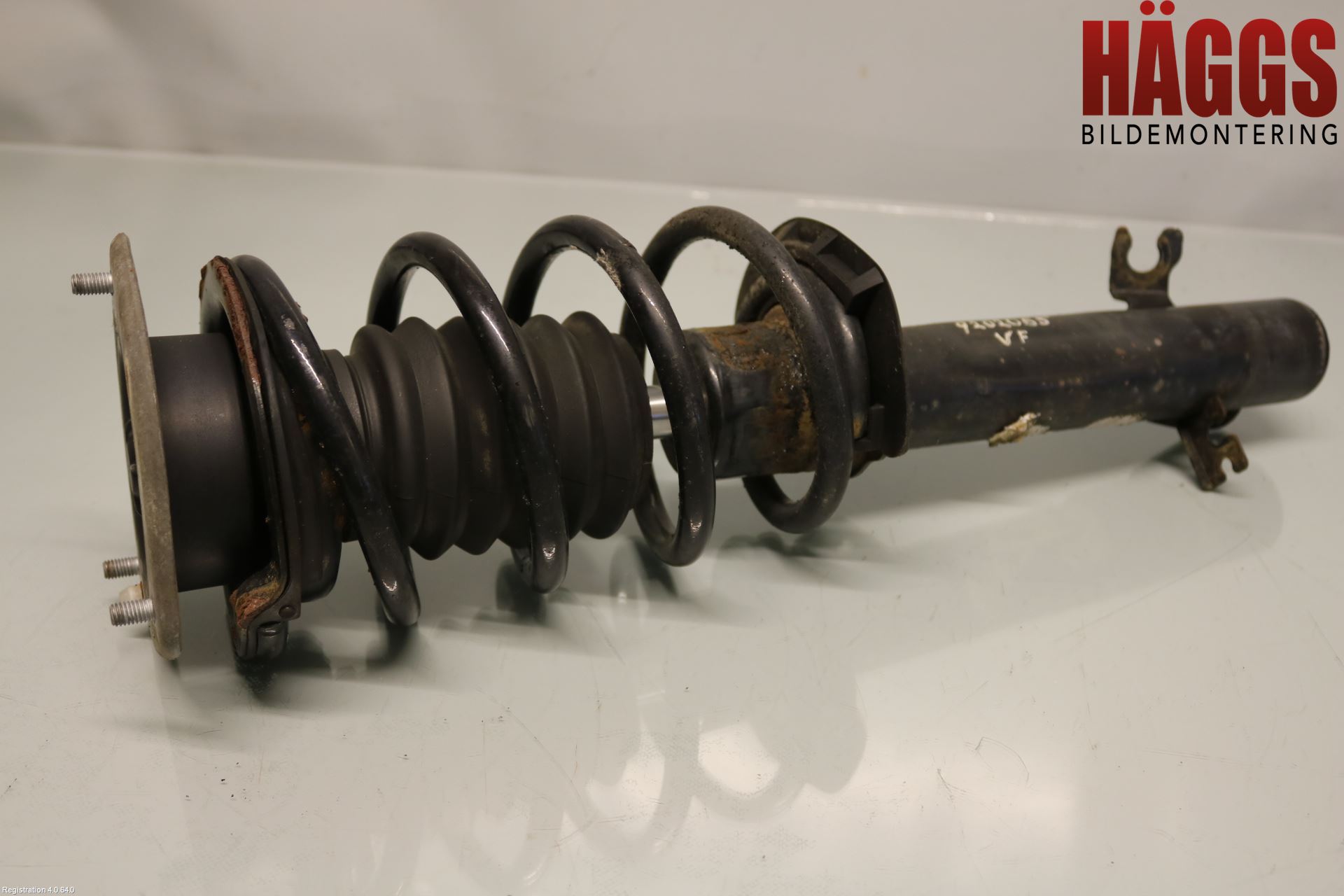 Mini COUPE R56 05-14 Fjäderben Fram Vänster