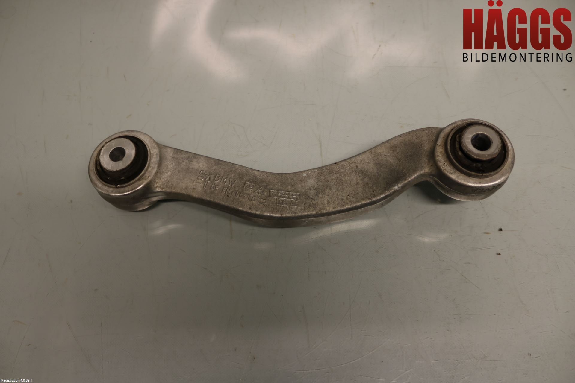 BMW 5 F10/F11/F18 09-17 Bärarm Bak Övre Höger