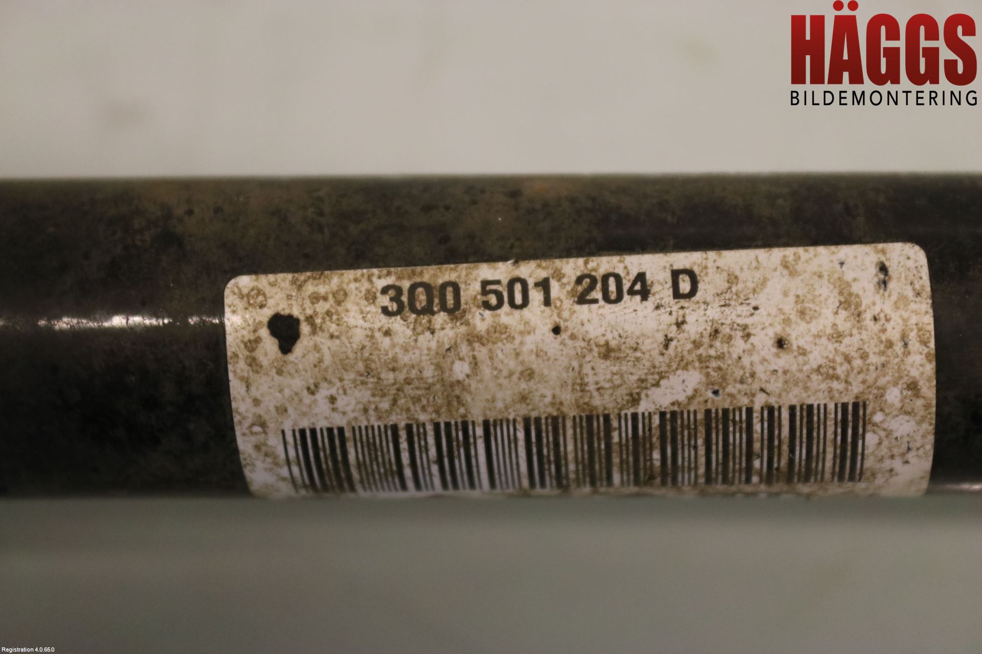 Volkswagen VW TIGUAN 16-24 Drivaxel Bak Höger