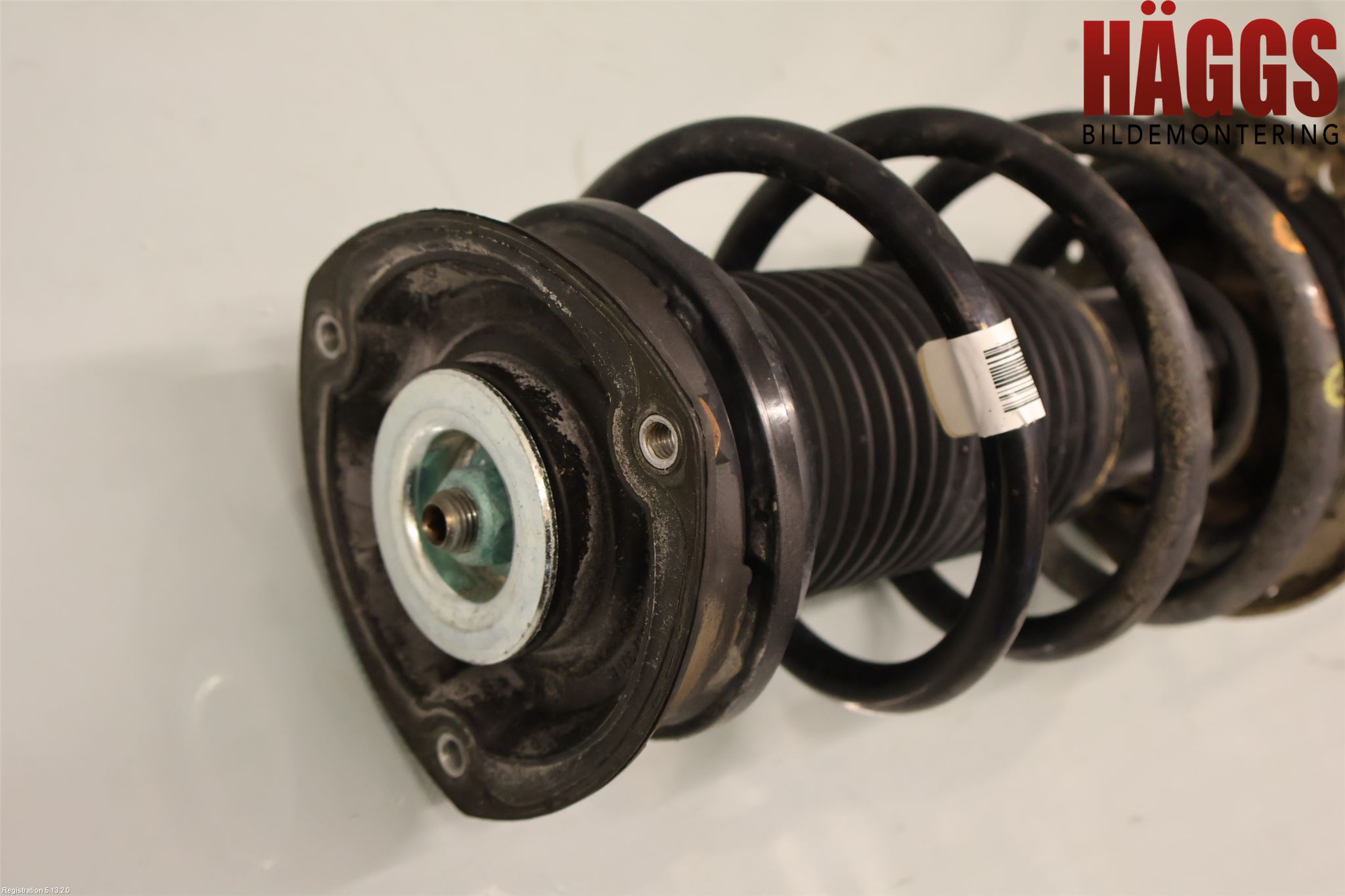 Volkswagen VW TIGUAN 16-24 Fjäderben Fram Höger