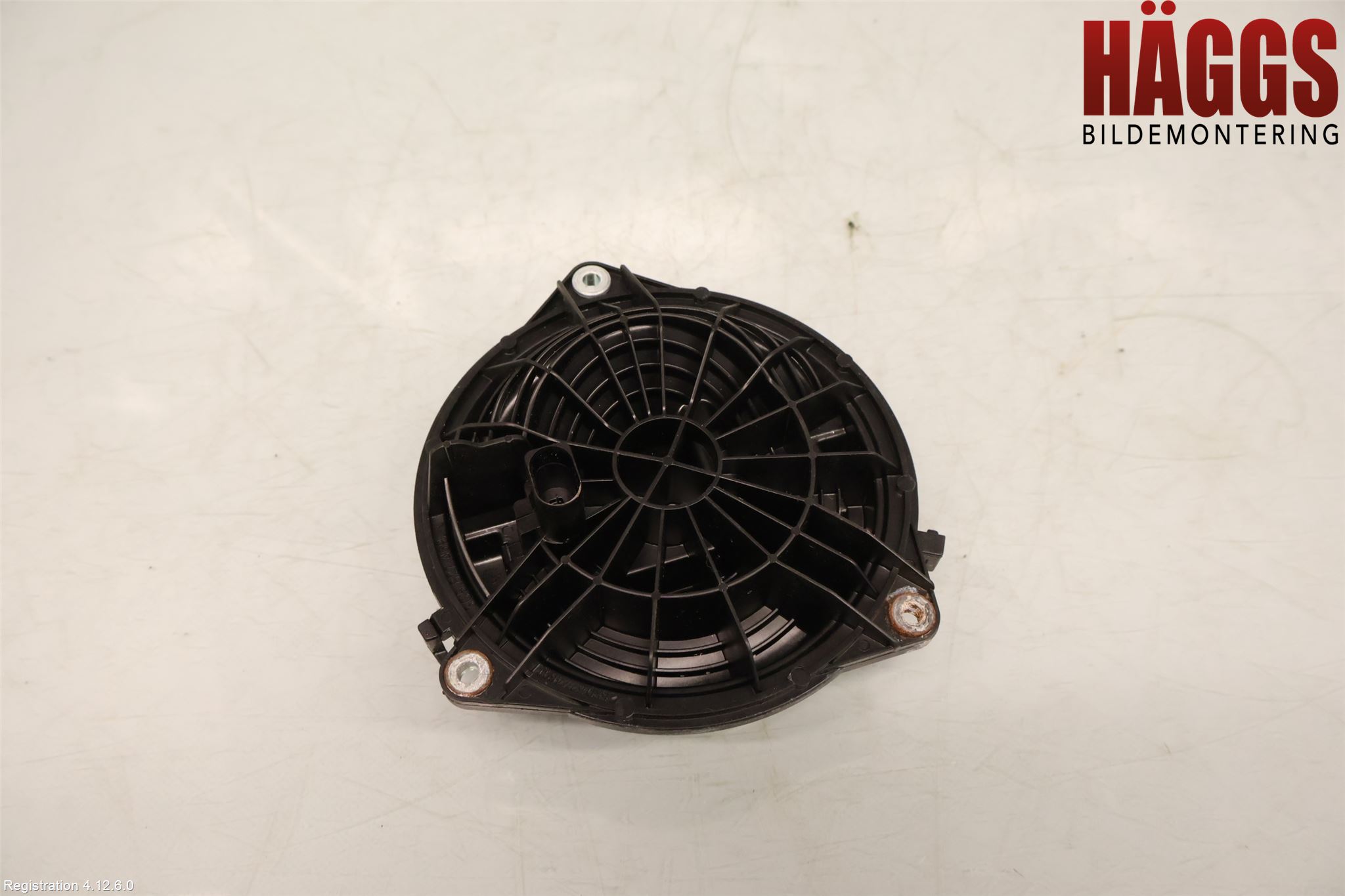 Volkswagen VW GOLF VI 09-13 Bakluckehandtag