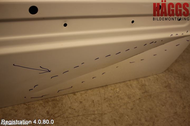 Volkswagen VW CRAFTER 06-16 Dörr Fram Vänster