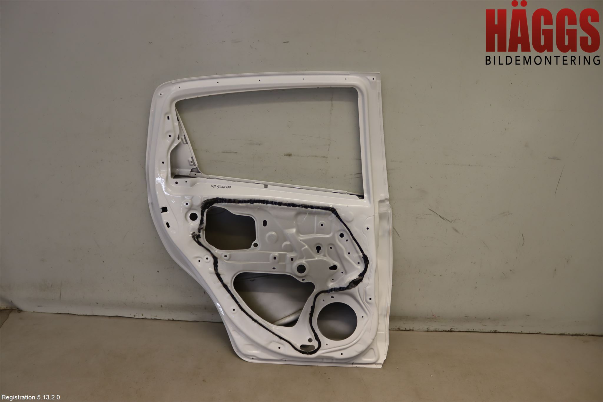 Toyota YARIS XP130 12-14 Dörr Bak Vänster