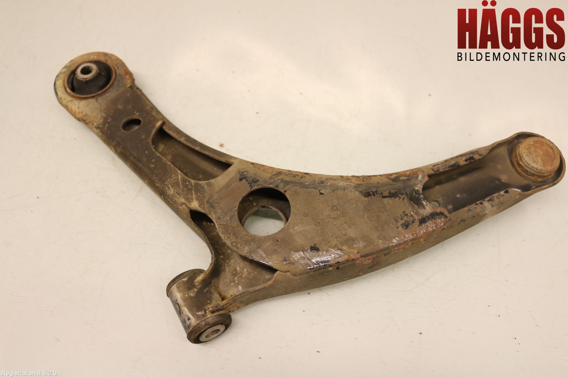 Mitsubishi OUTLANDER 13-21 Bärarm Fram Undre Hö