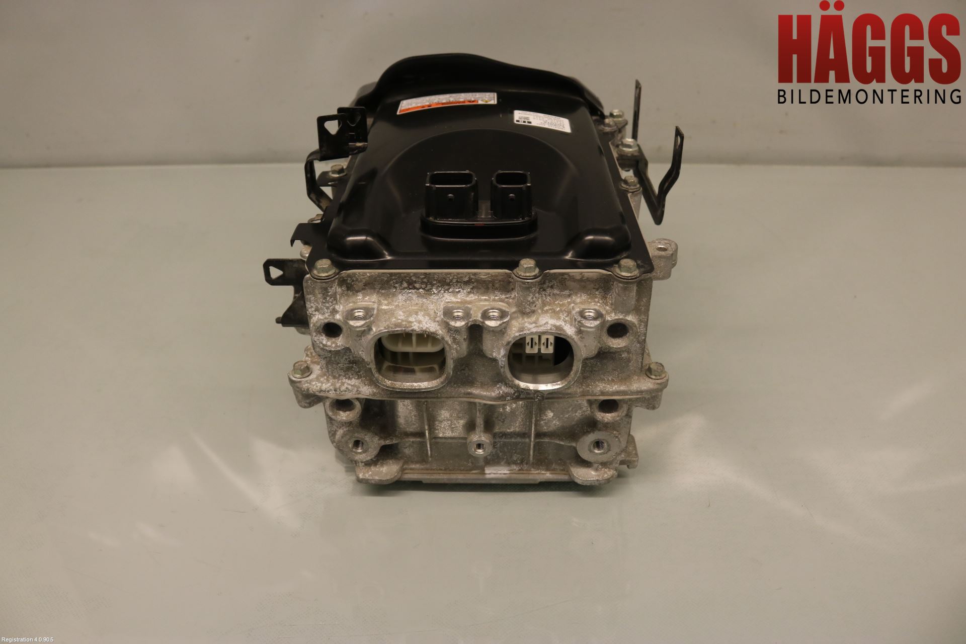 Toyota YARIS XP21 20- Hybridconverter