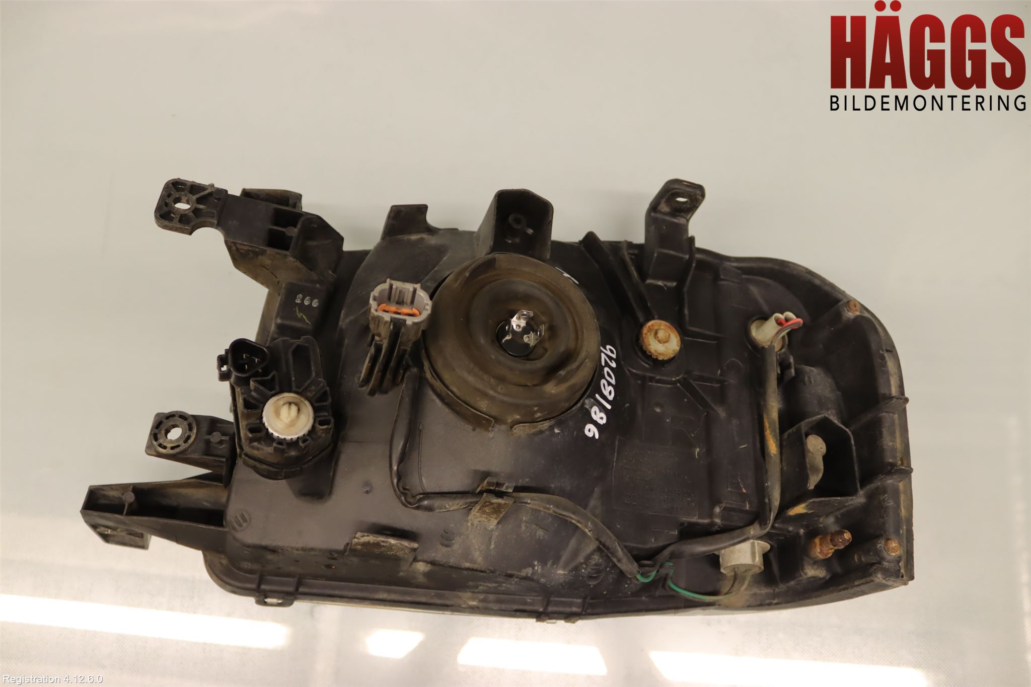 Nissan NAVARA 98-05 Strålkastare Höger