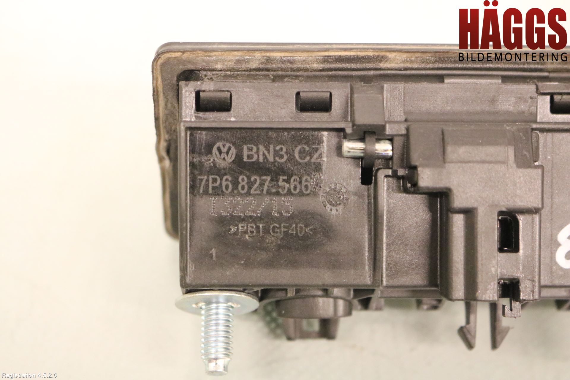 Audi A6 ALLROAD 12-18 Bakluckehandtag