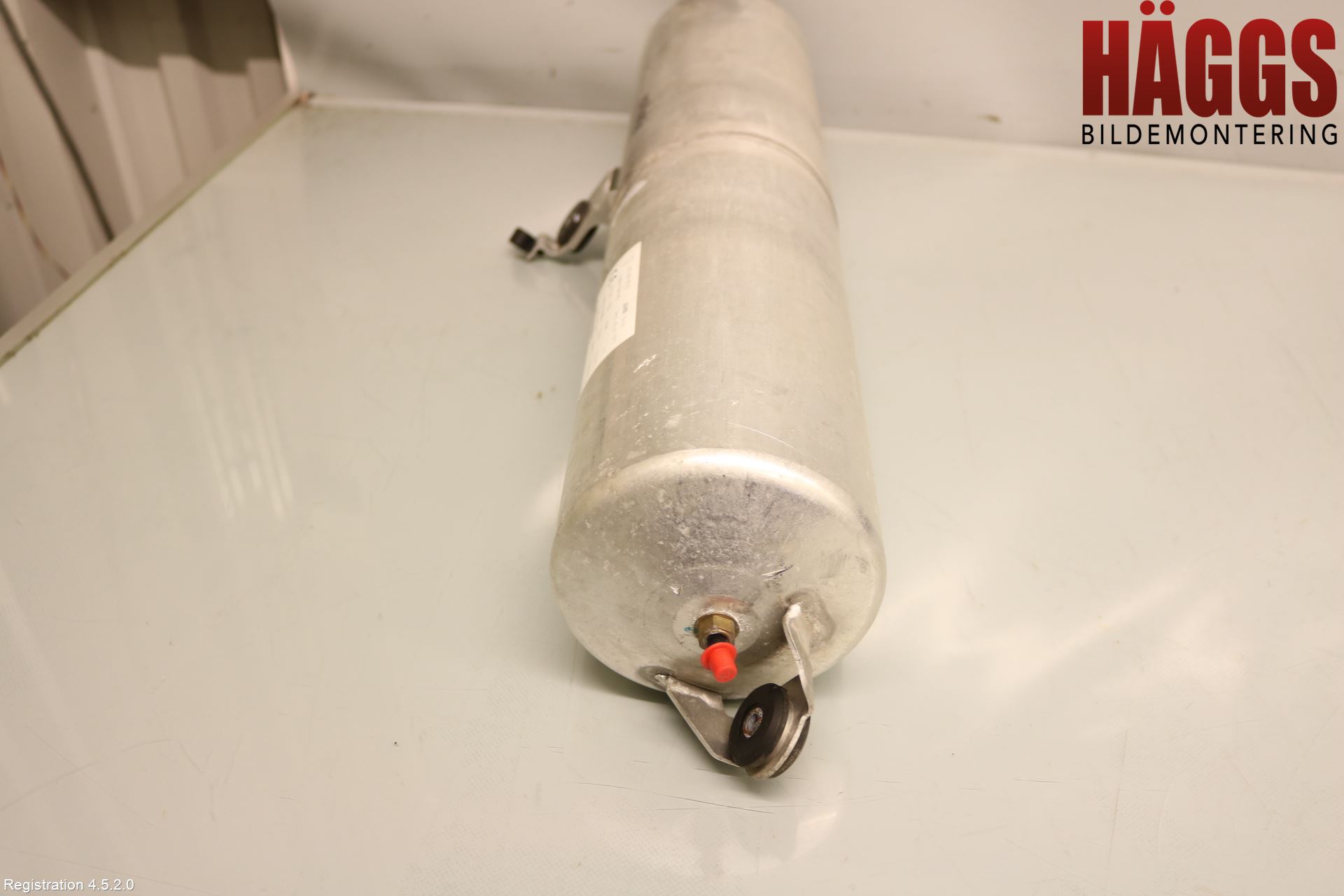 Porsche PANAMERA 09- Nivå/Luftförändring Trycktank