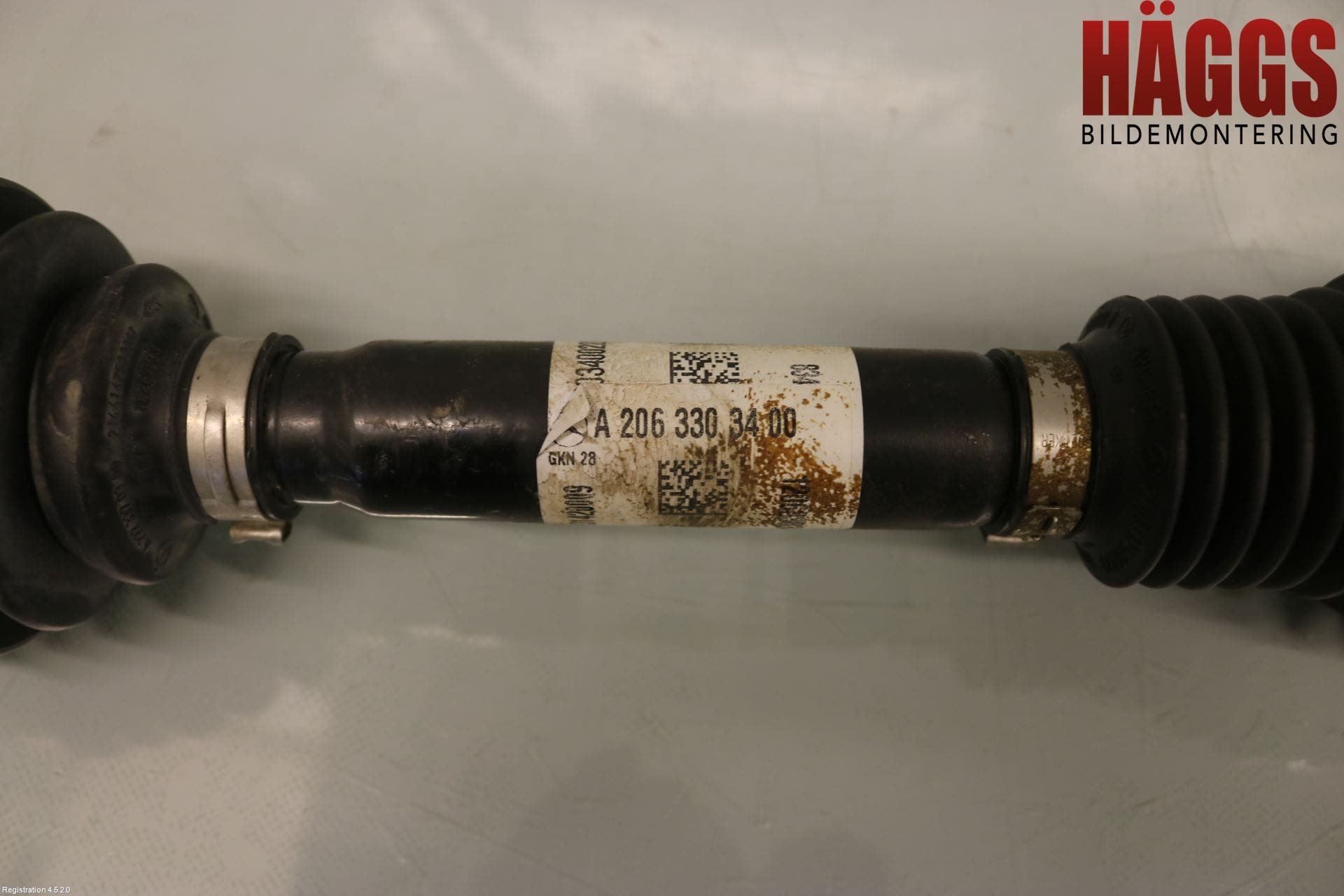 Mercedes-Benz MB C-KLASS (W206) 21- Drivaxel Fram Vänster