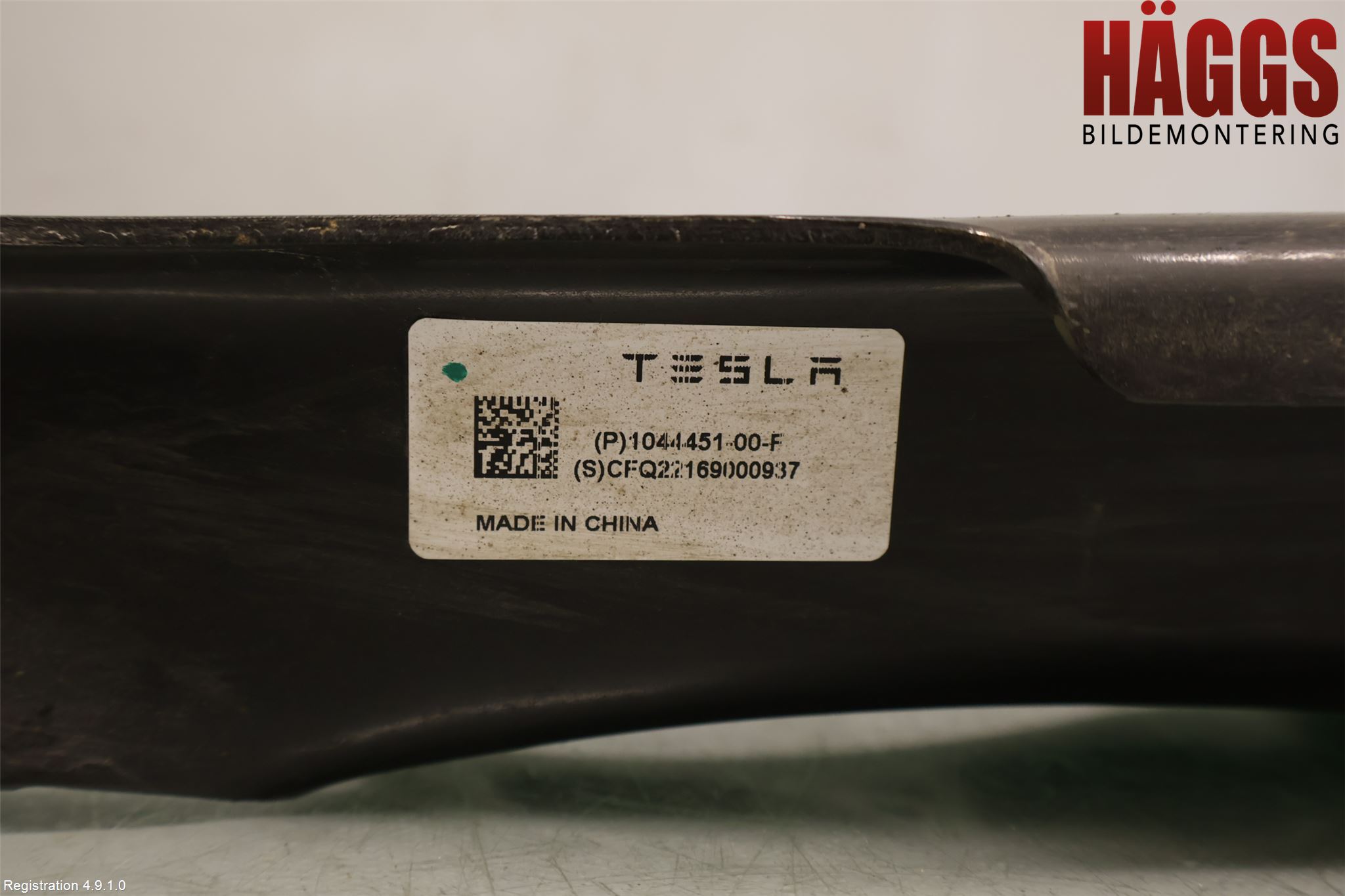 Tesla MODEL 3 17- Bärarm Bak Höger