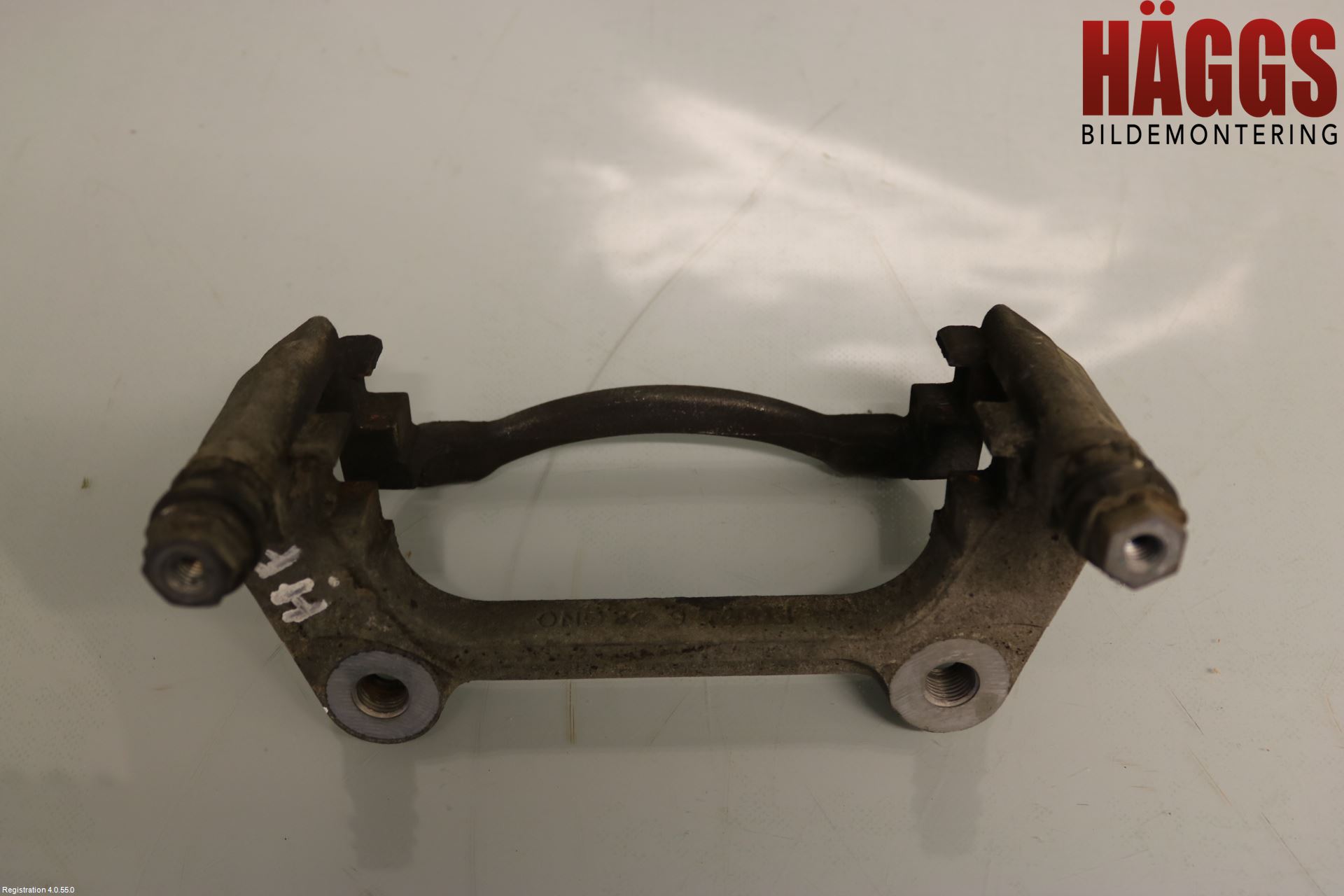 Skoda SUPERB 16-24 Bromsokshållare