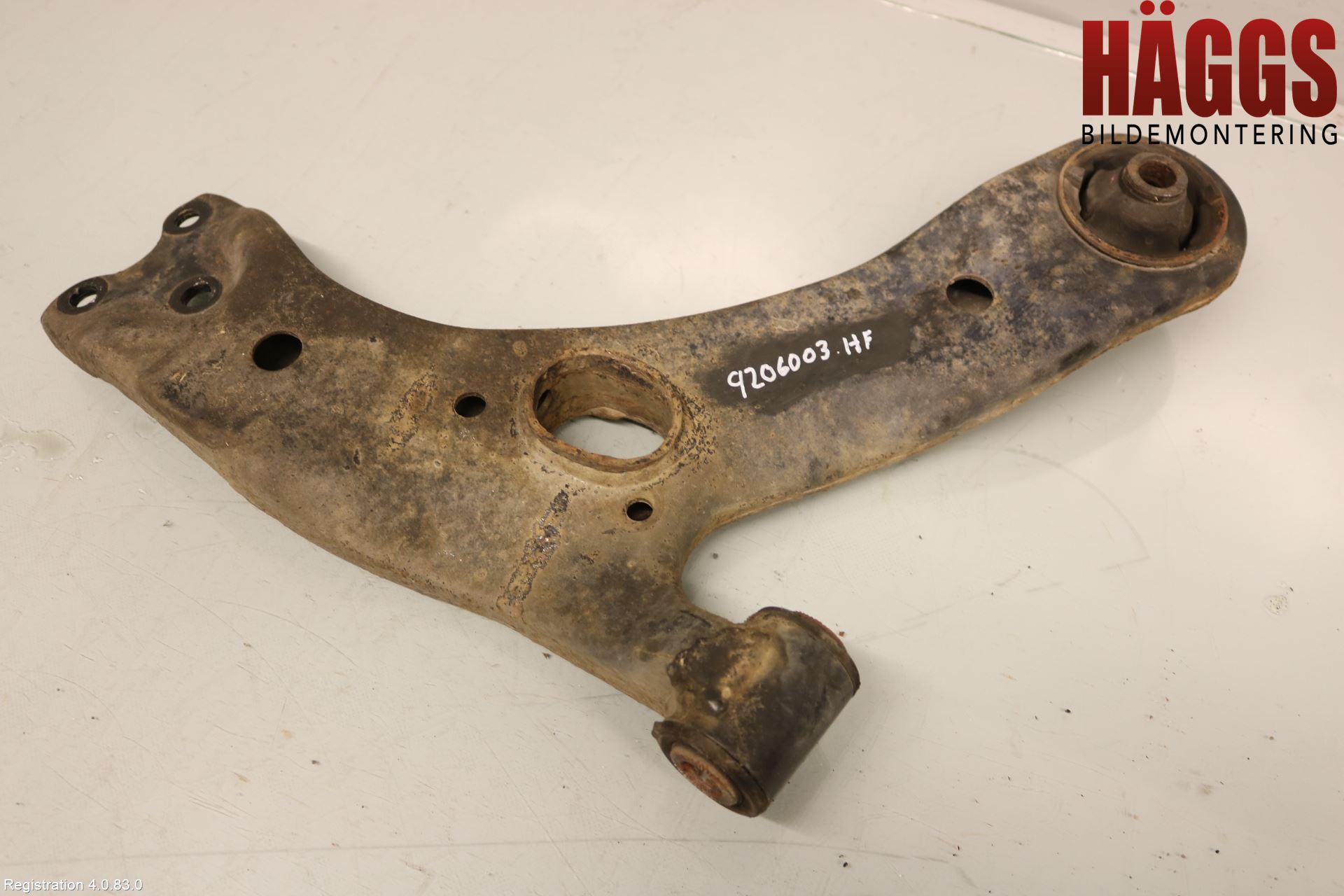 Toyota AVENSIS 16-18 Bärarm Fram Undre Hö