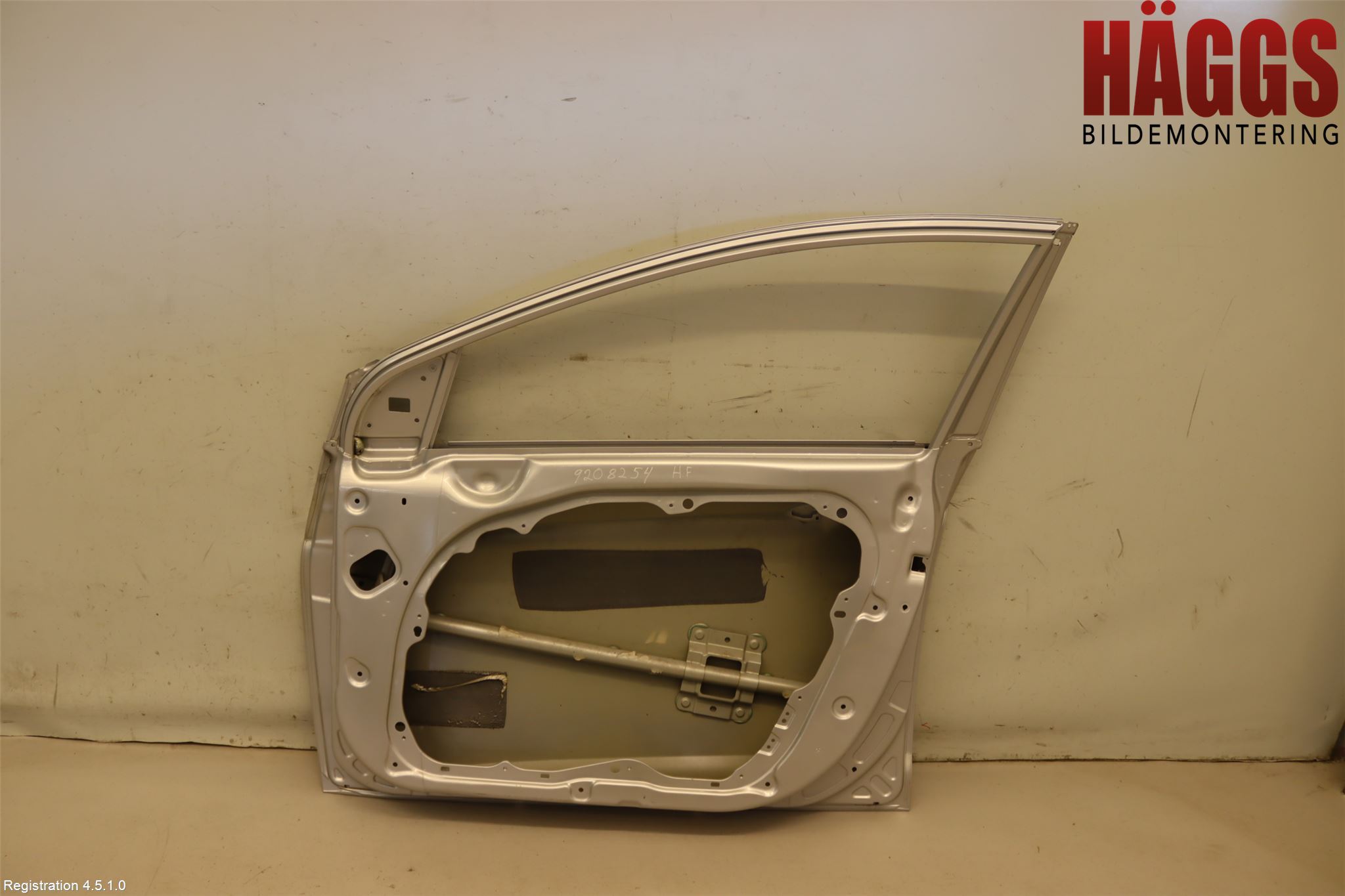 Hyundai i40 08-15 Dörr Fram Höger