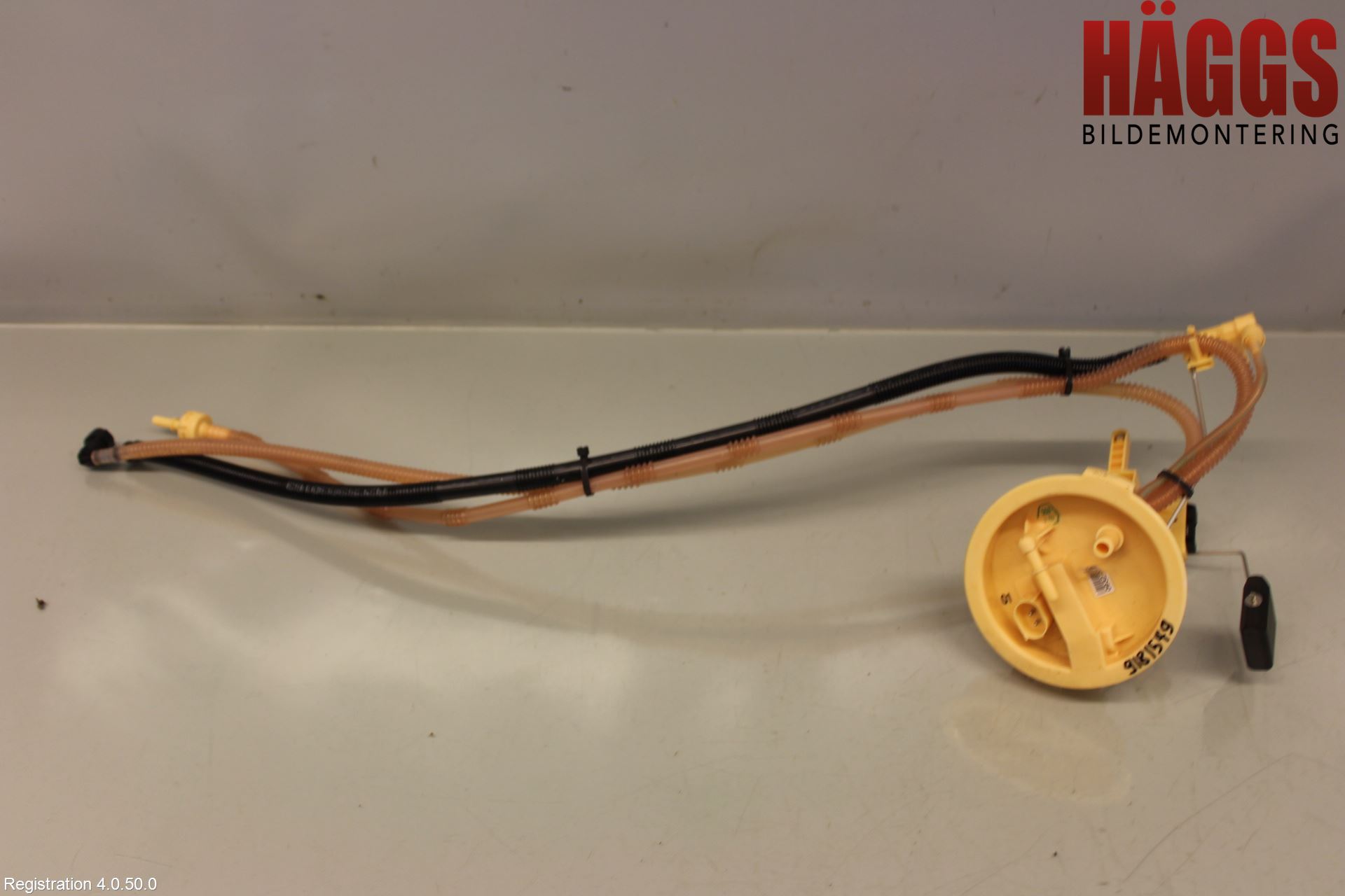 BMW X1 E84 10-15 Givare Tank