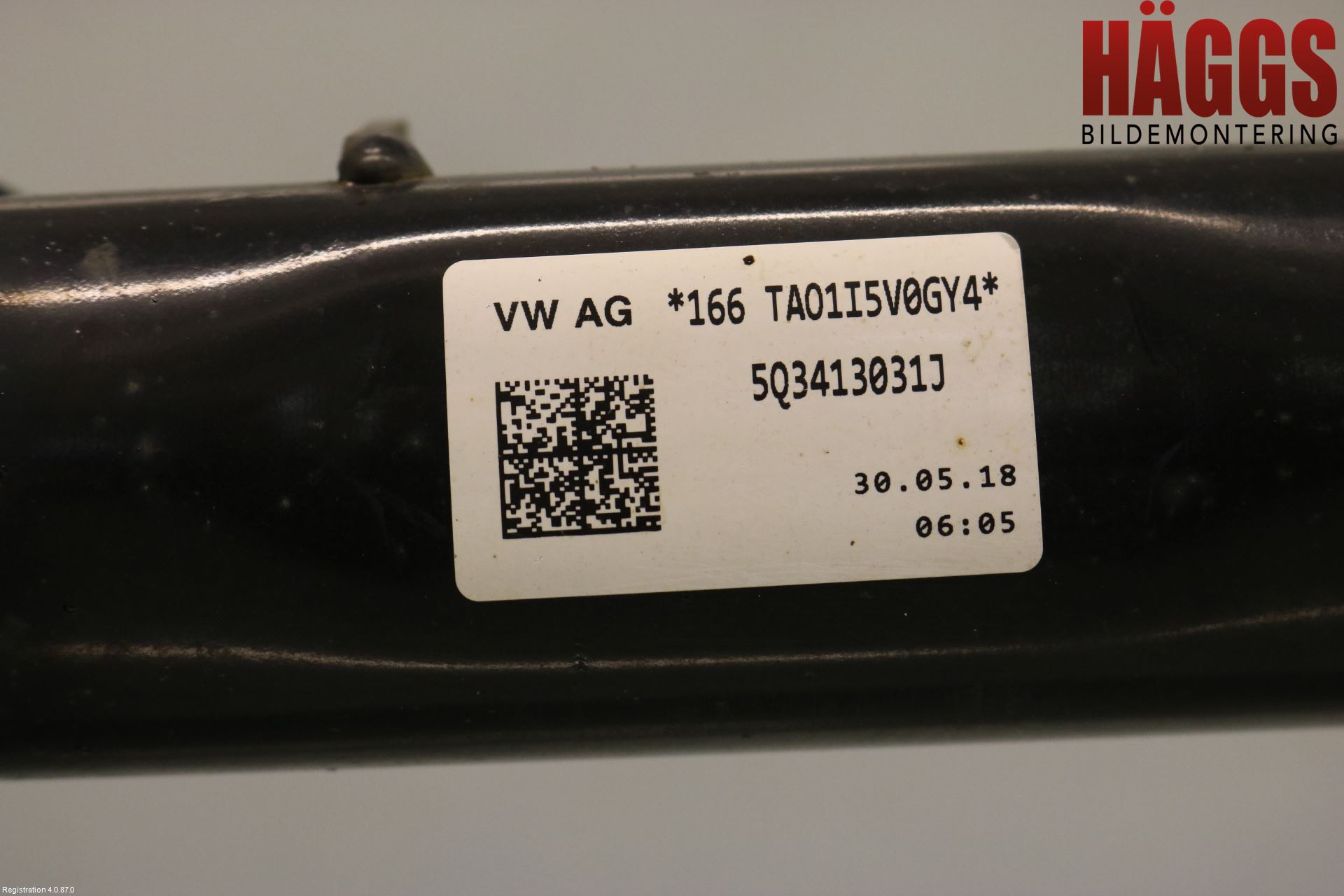 Skoda KAROQ 18- Fjäderben Fram Höger