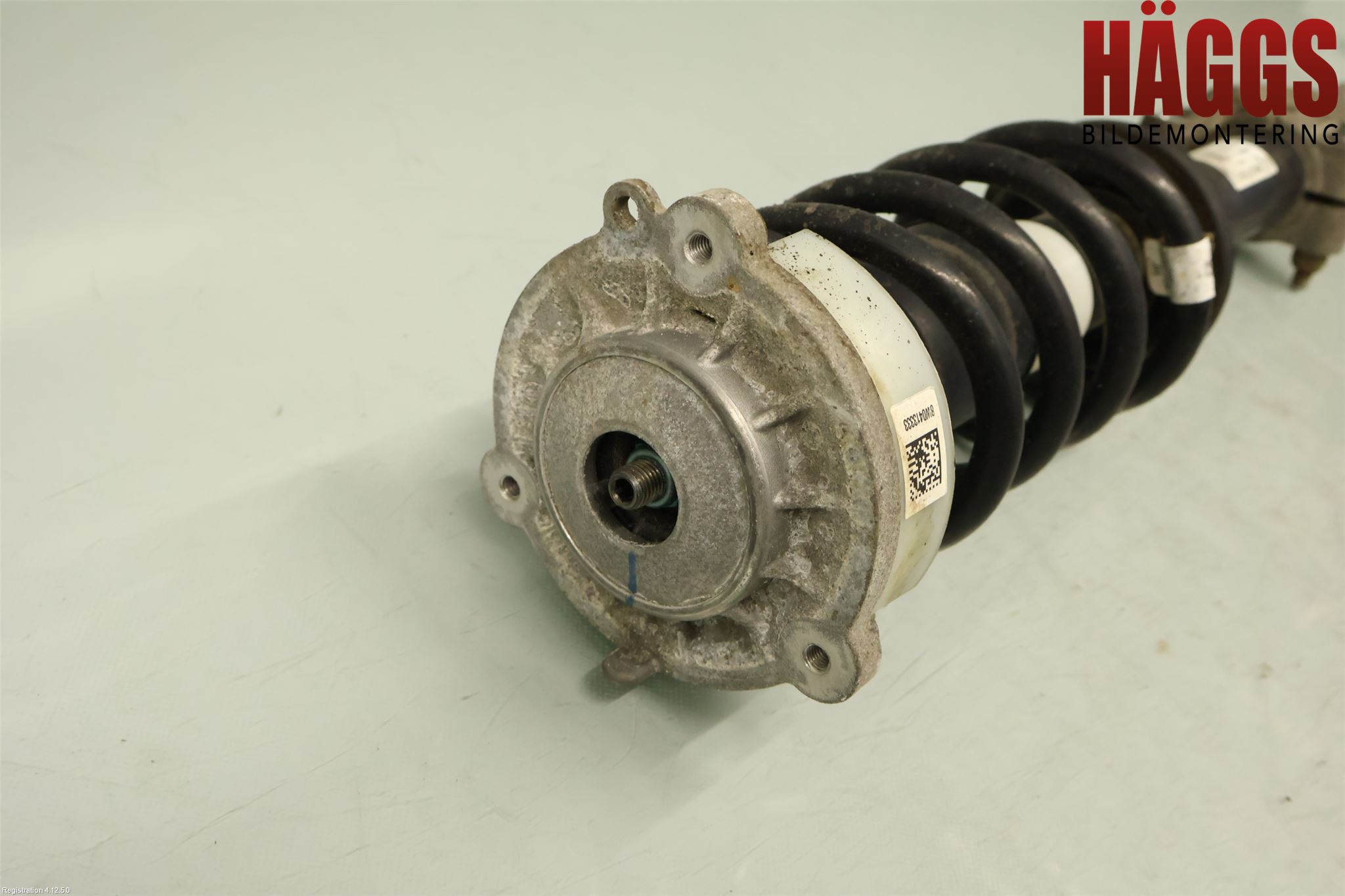 Audi A4/S4 B9 20- Fjäderben Fram Höger