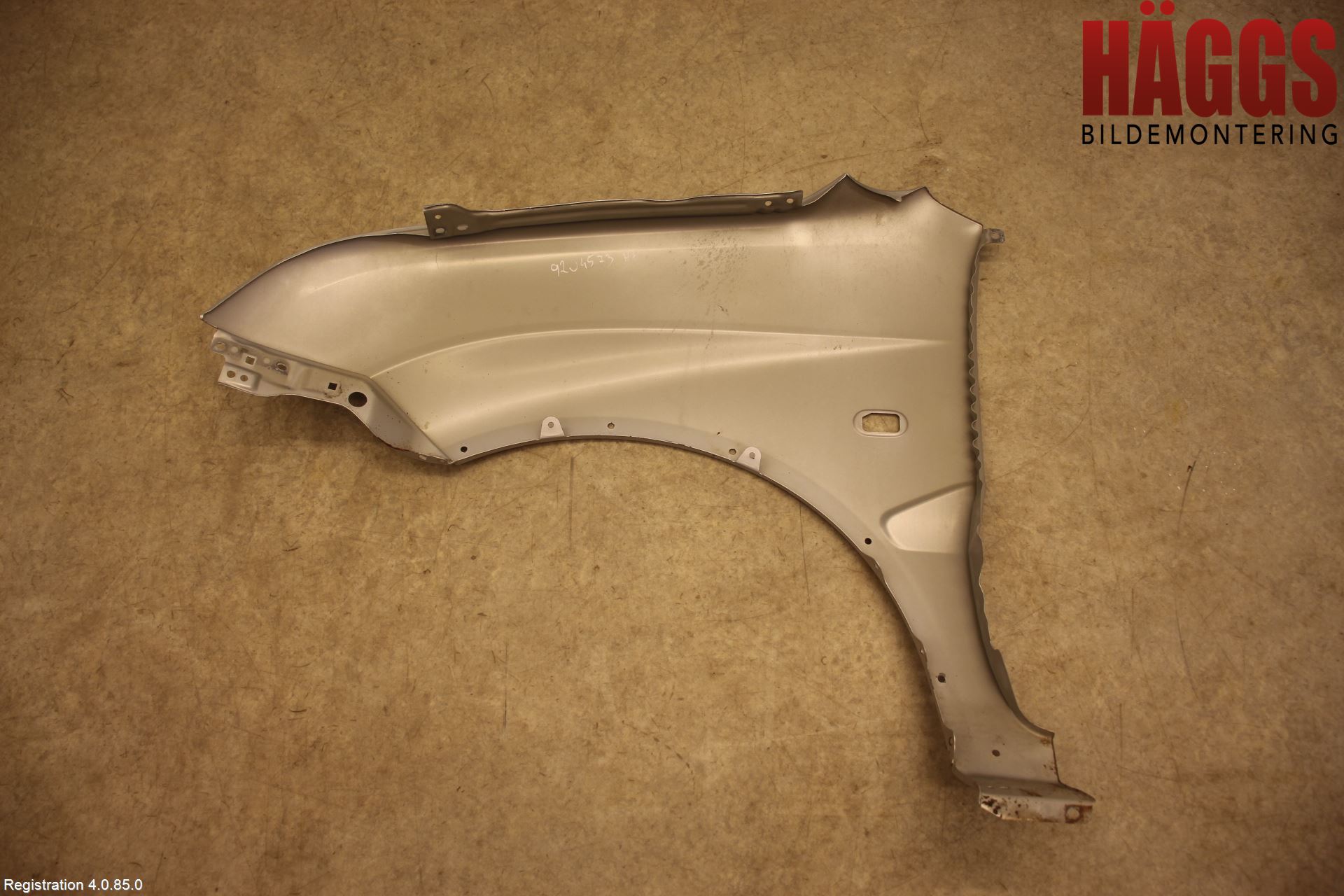 Suzuki IGNIS 01-20 Skärm Fram Höger
