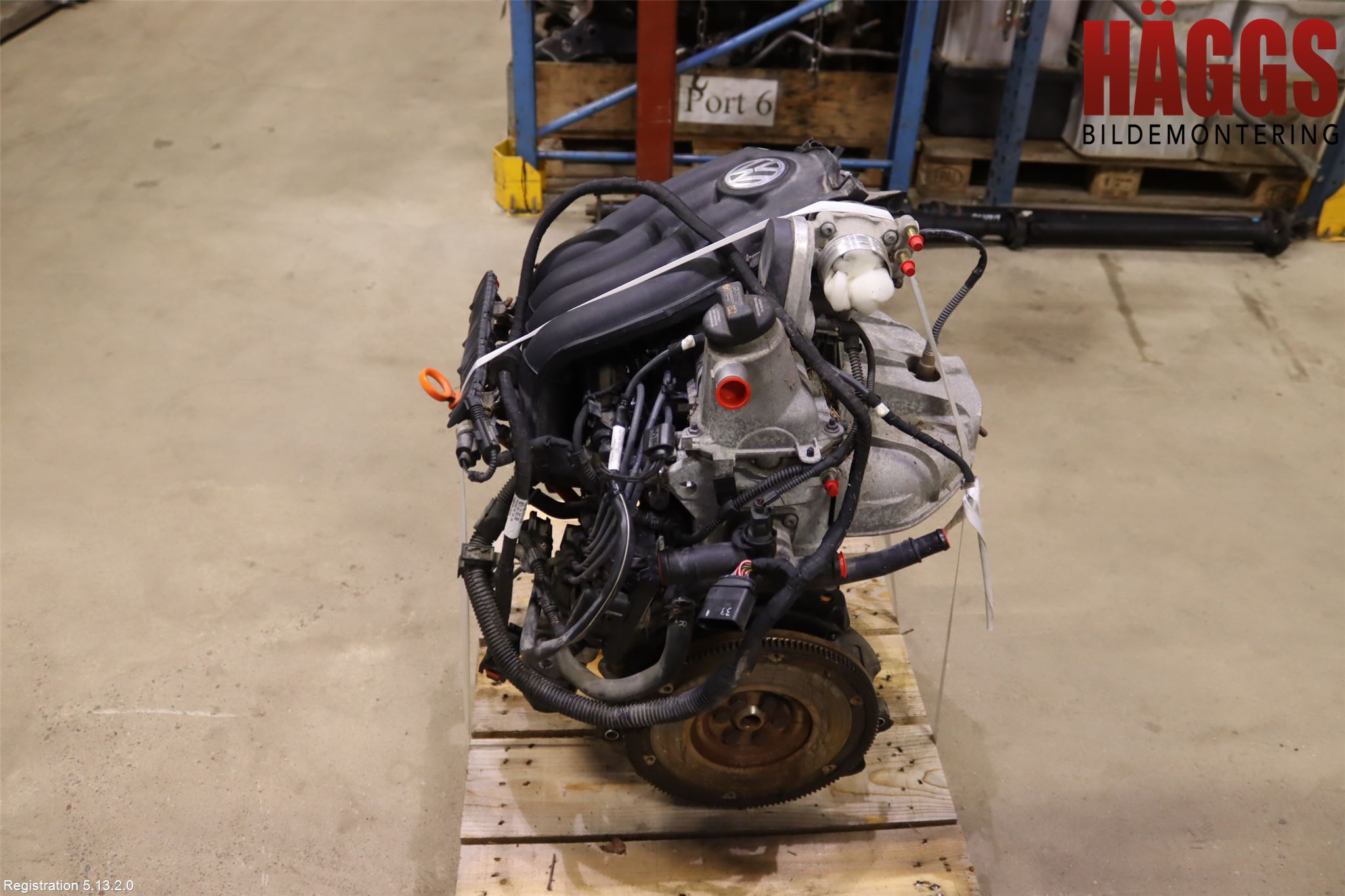 Volkswagen VW CADDY      04-10 Motor Bensin