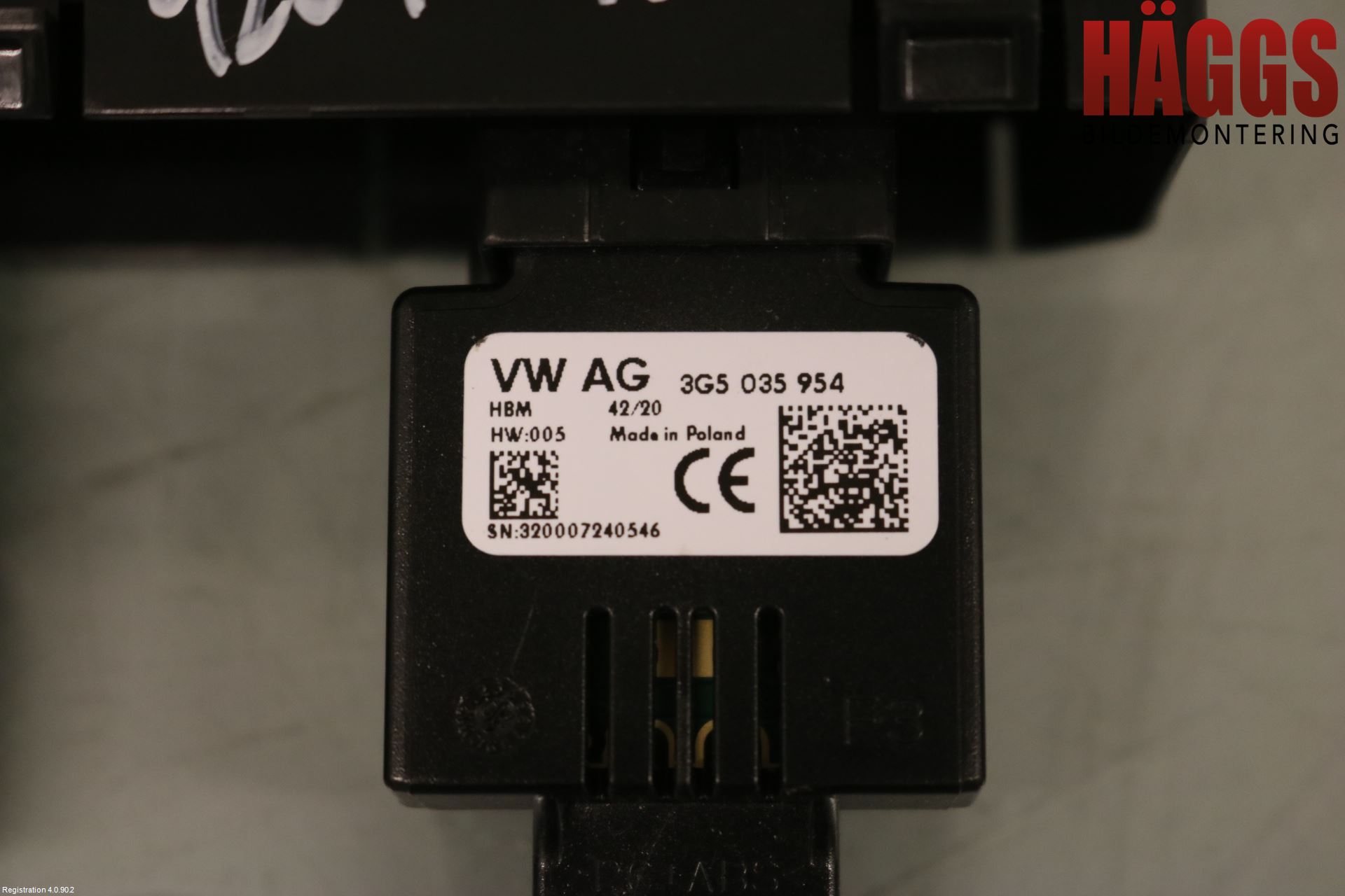 Volkswagen VW PASSAT 20-24 Usb Connection