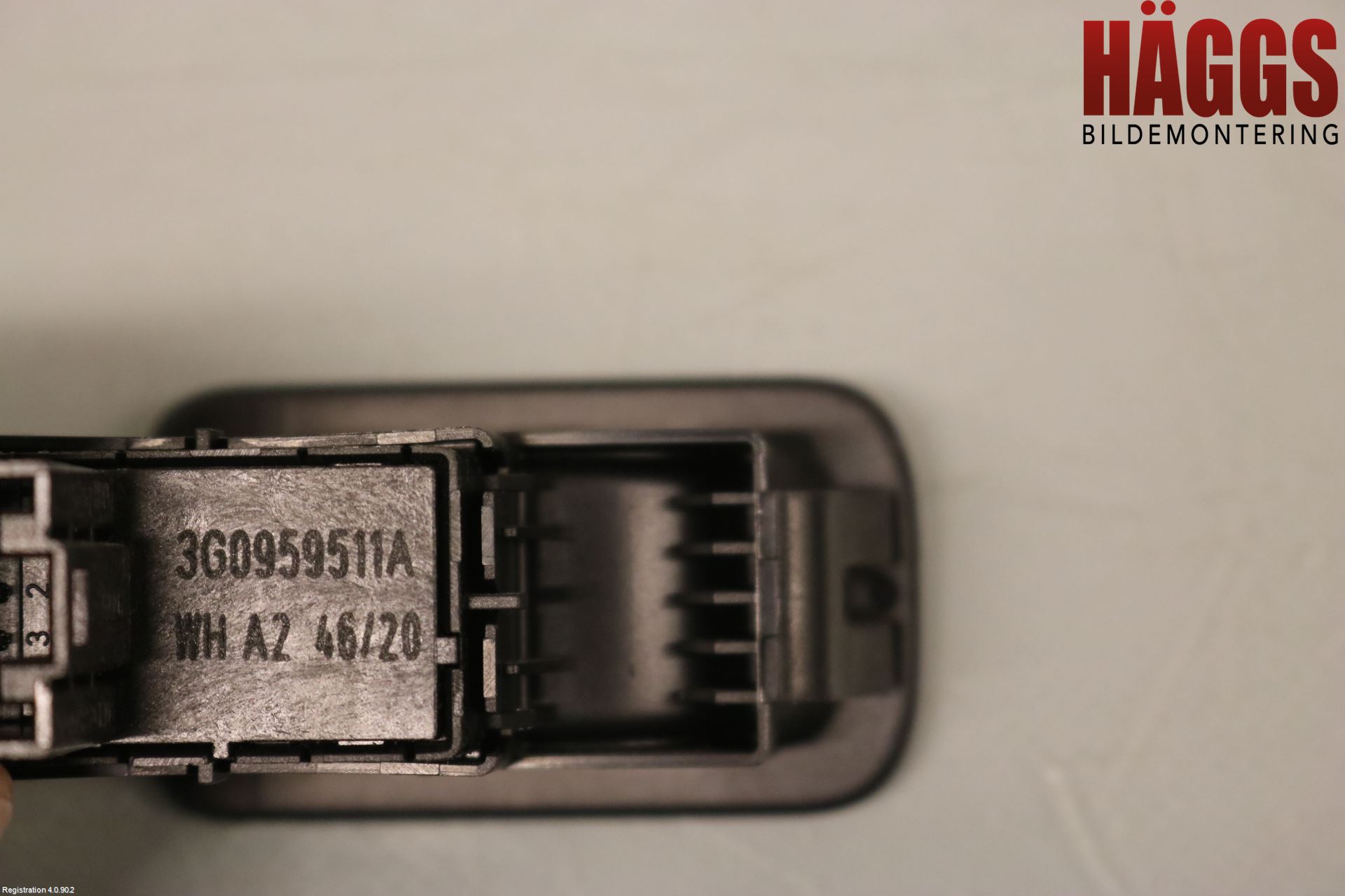 Volkswagen VW PASSAT 20-24 Strömställare Dragkrok