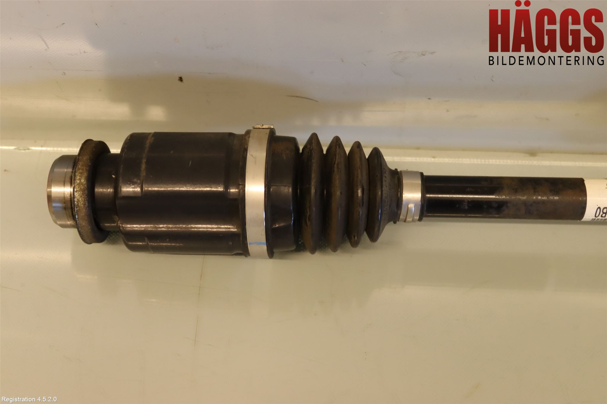 Suzuki SX4 S-CROSS 14-21 Drivaxel Fram Höger
