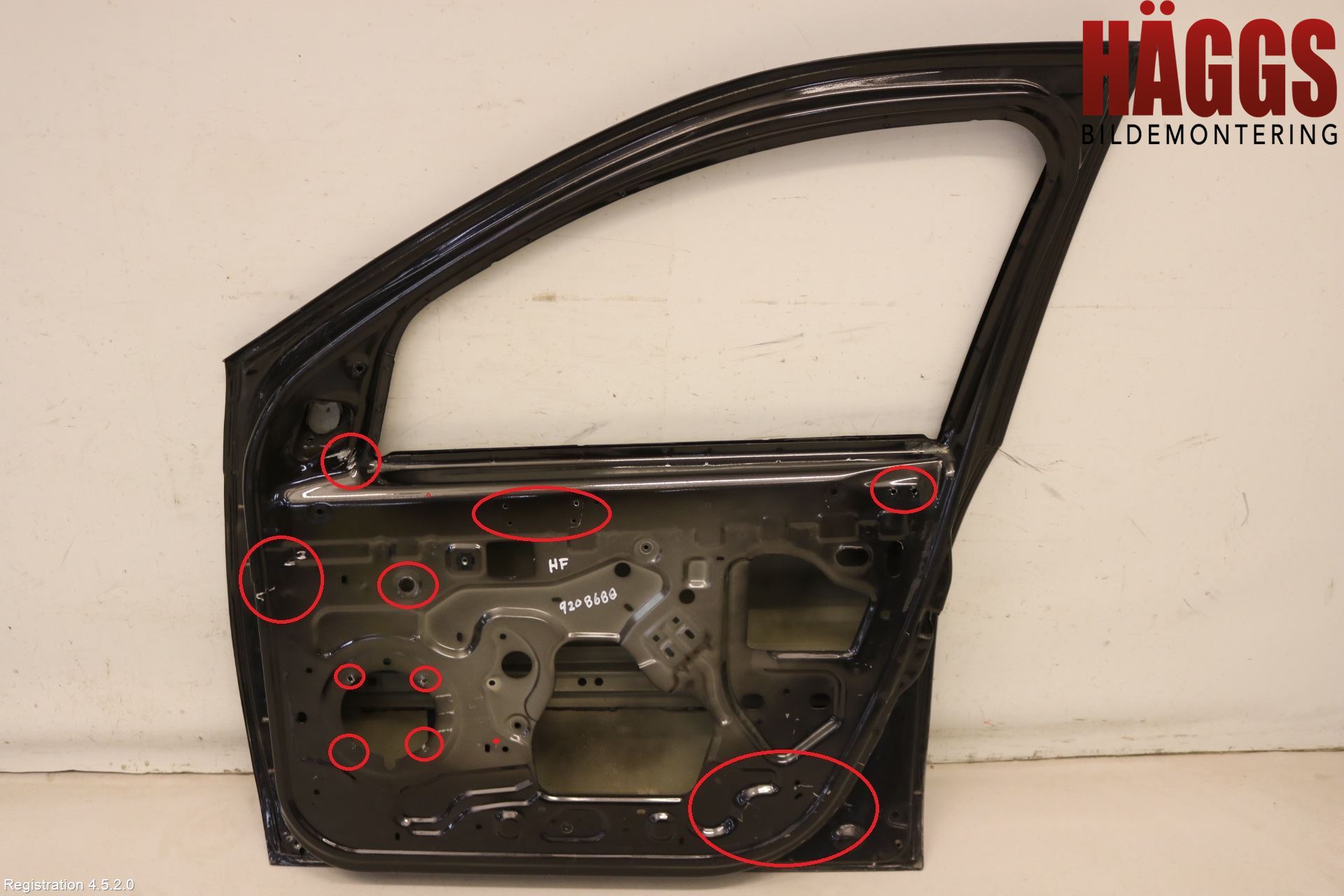 Dacia DUSTER 10-17 Dörr Fram Höger