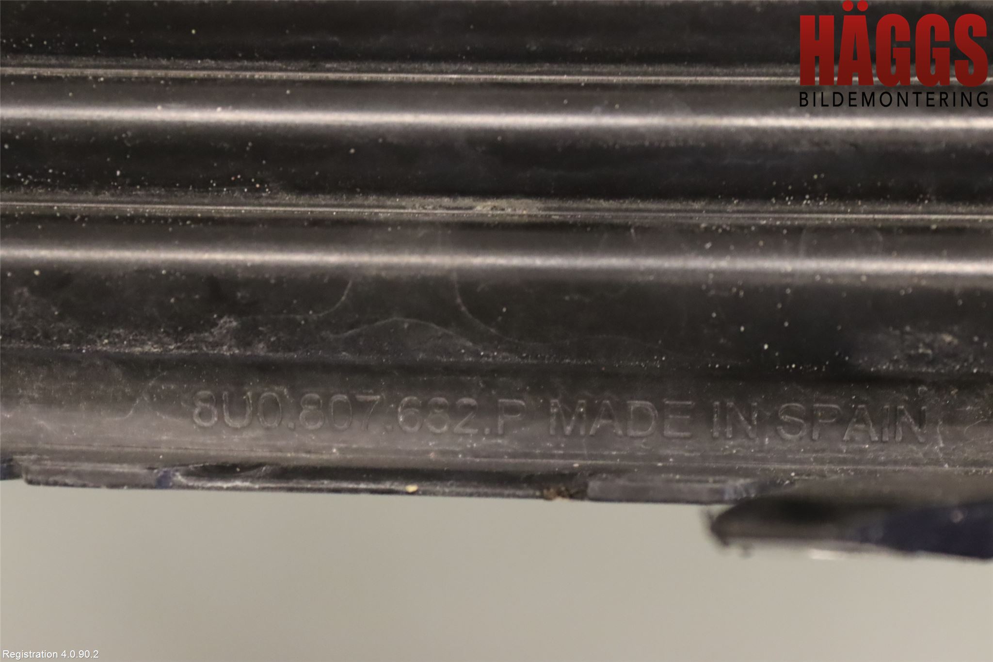 Audi Q3 8U 12-18 Grilldel Höger