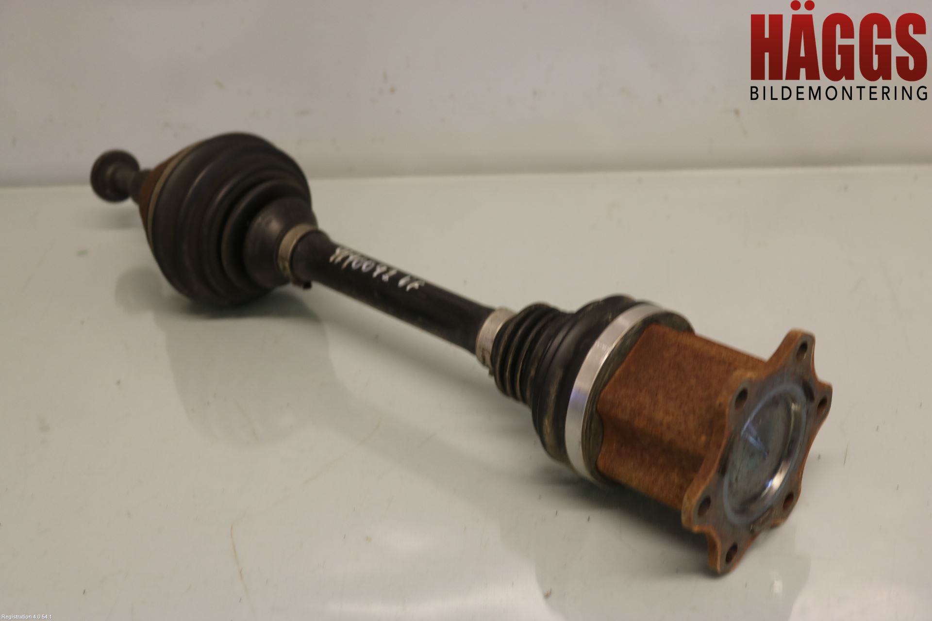 Skoda SUPERB 09-15 Drivaxel Fram Vänster