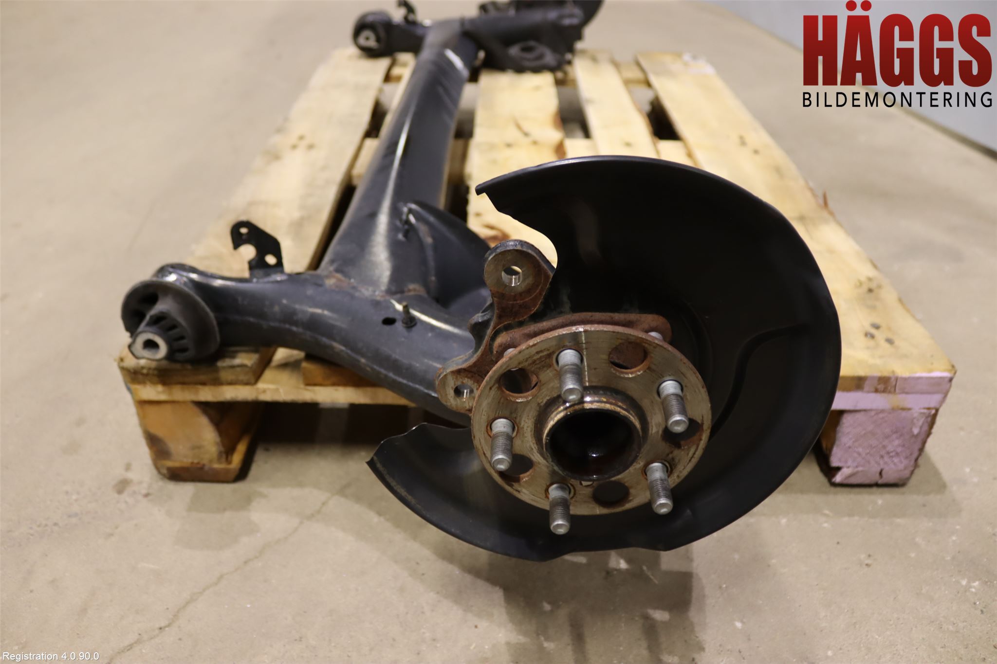 Toyota YARIS XP21 20- Bakaxel