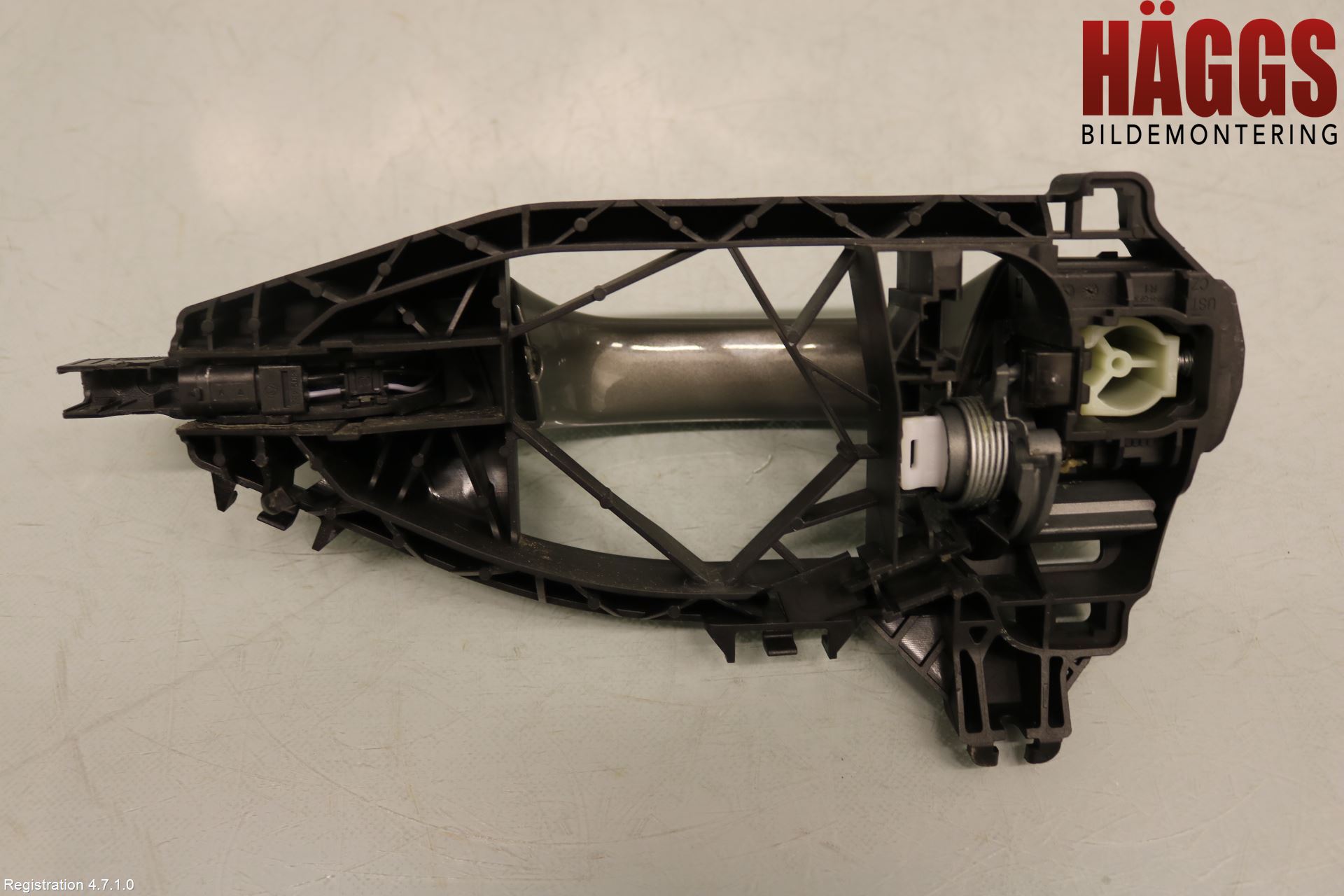 Audi A6 F2/C8 19- Dörrhandtag Yttre Hö