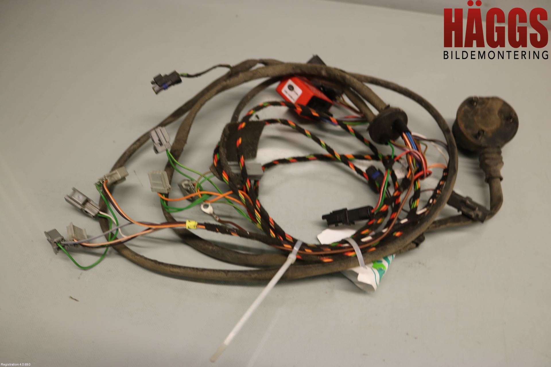 Ford KUGA 08-12 Dragkrok Elsats