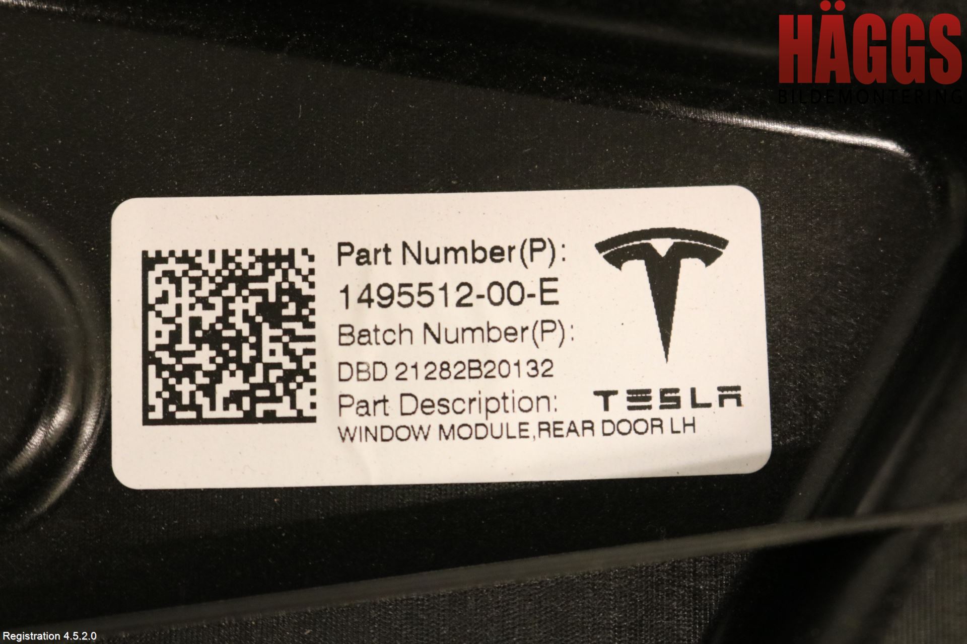 Tesla MODEL Y 21- Fönsterhissmekanism