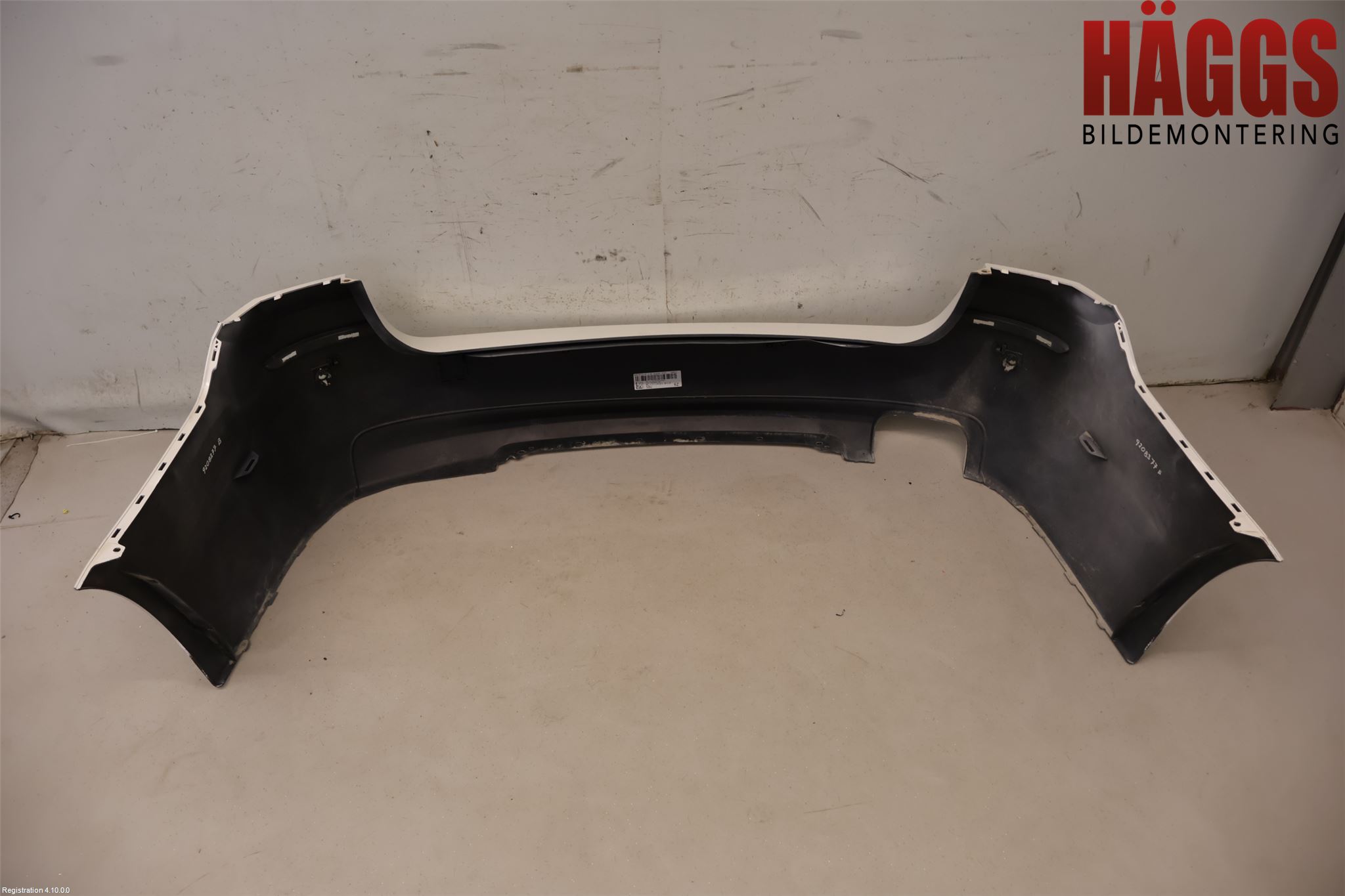 BMW 5 F10/F11/F18 09-17 Stötfångarbeklädnad Bak
