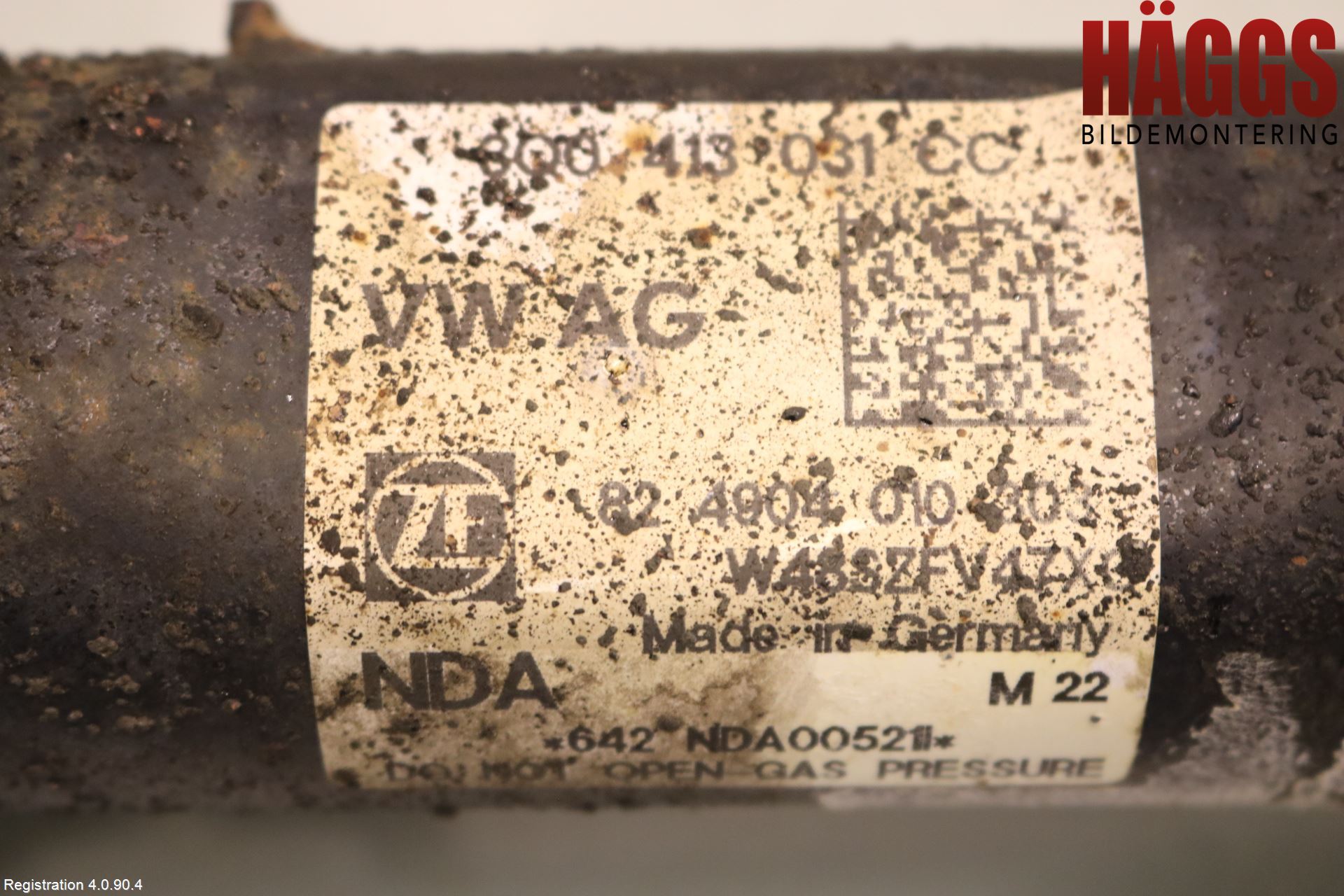 Volkswagen VW PASSAT 15-19 Fjäderben Fram Vänster